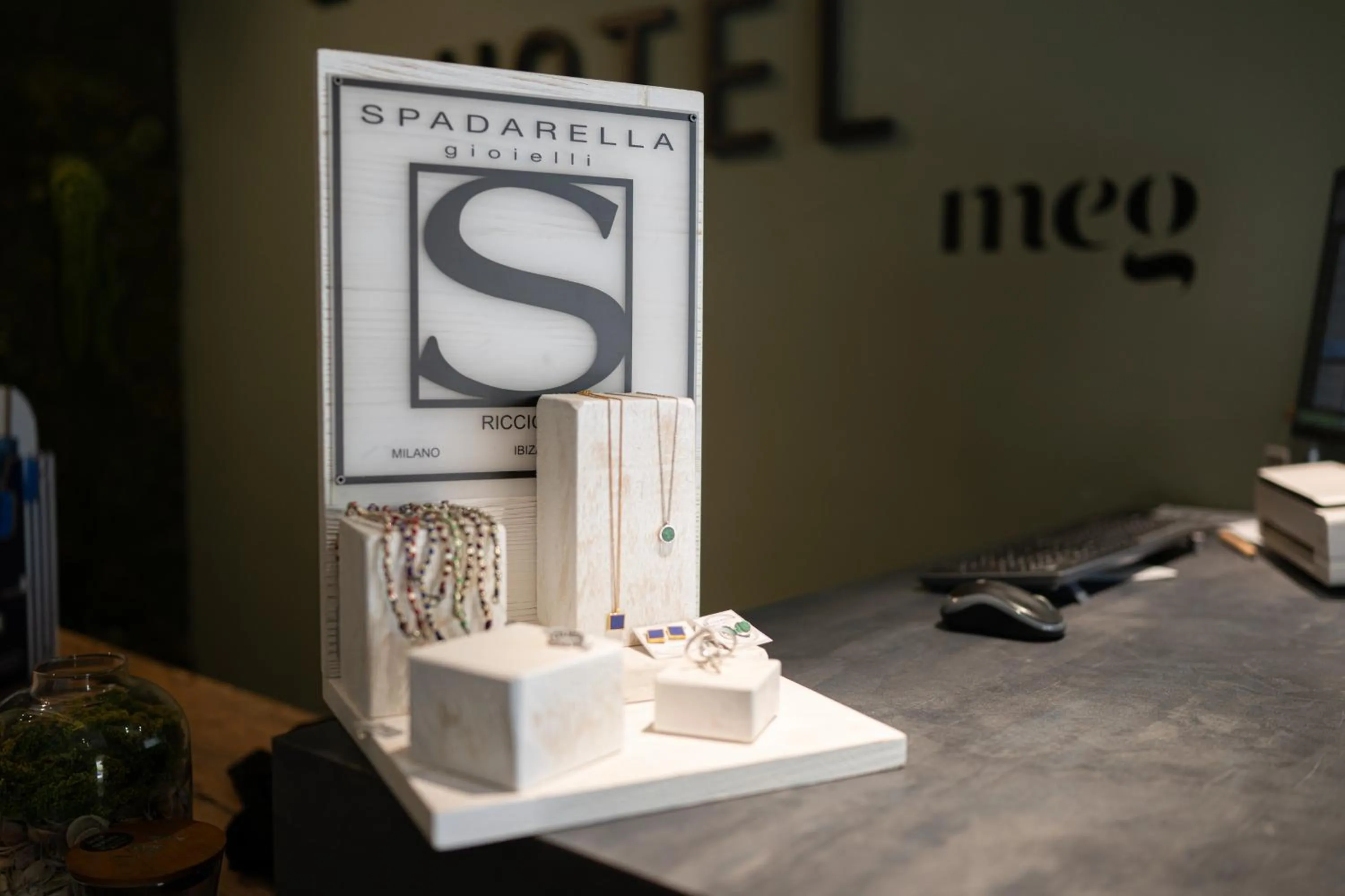 Meg Lifestyle Hotel & Apartaments