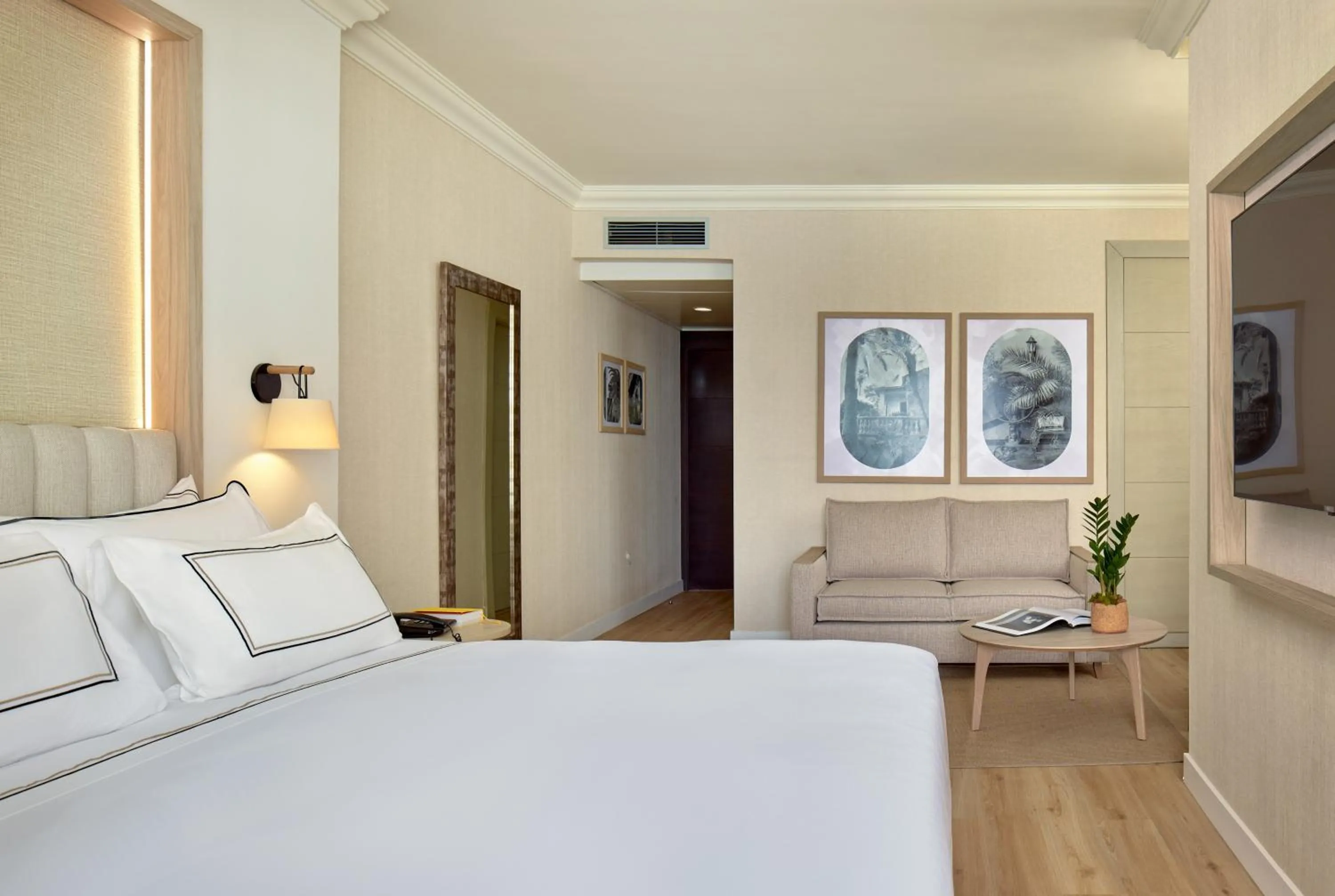 Bed in Melia Costa Atlantis Tenerife