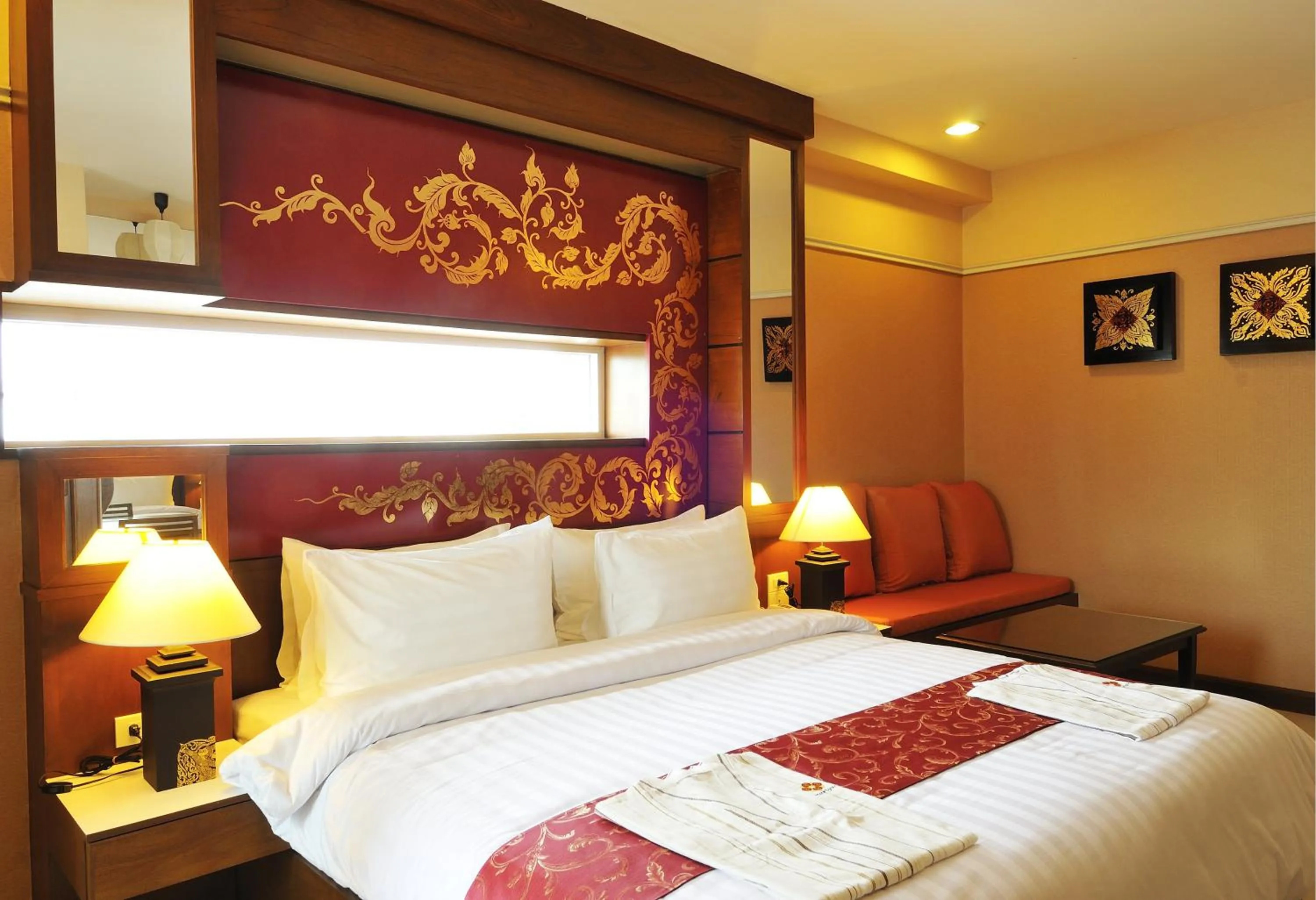 Photo of the whole room, Bed in Mariya Boutique Hotel At Suvarnabhumi Airport