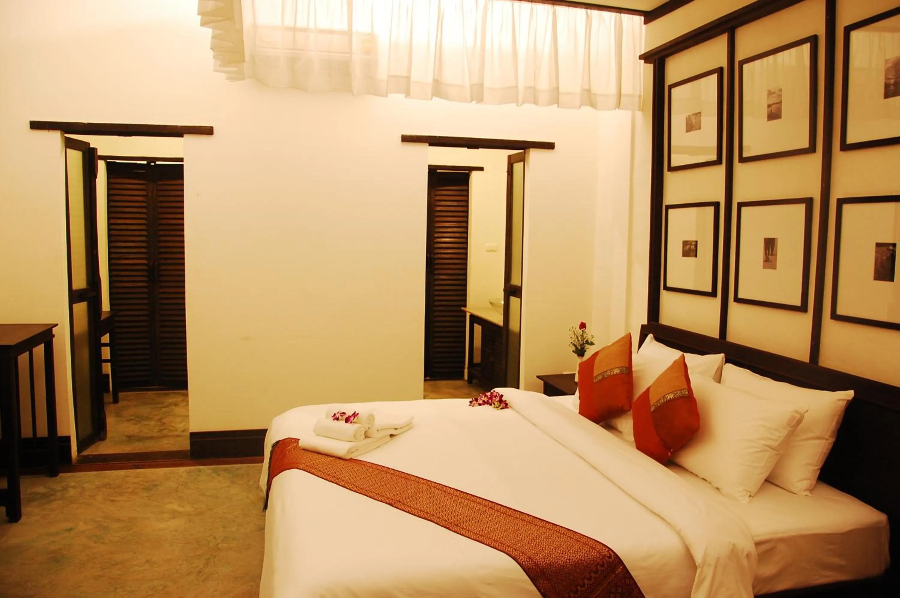 Bed in Rainforest ChiangMai Hotel