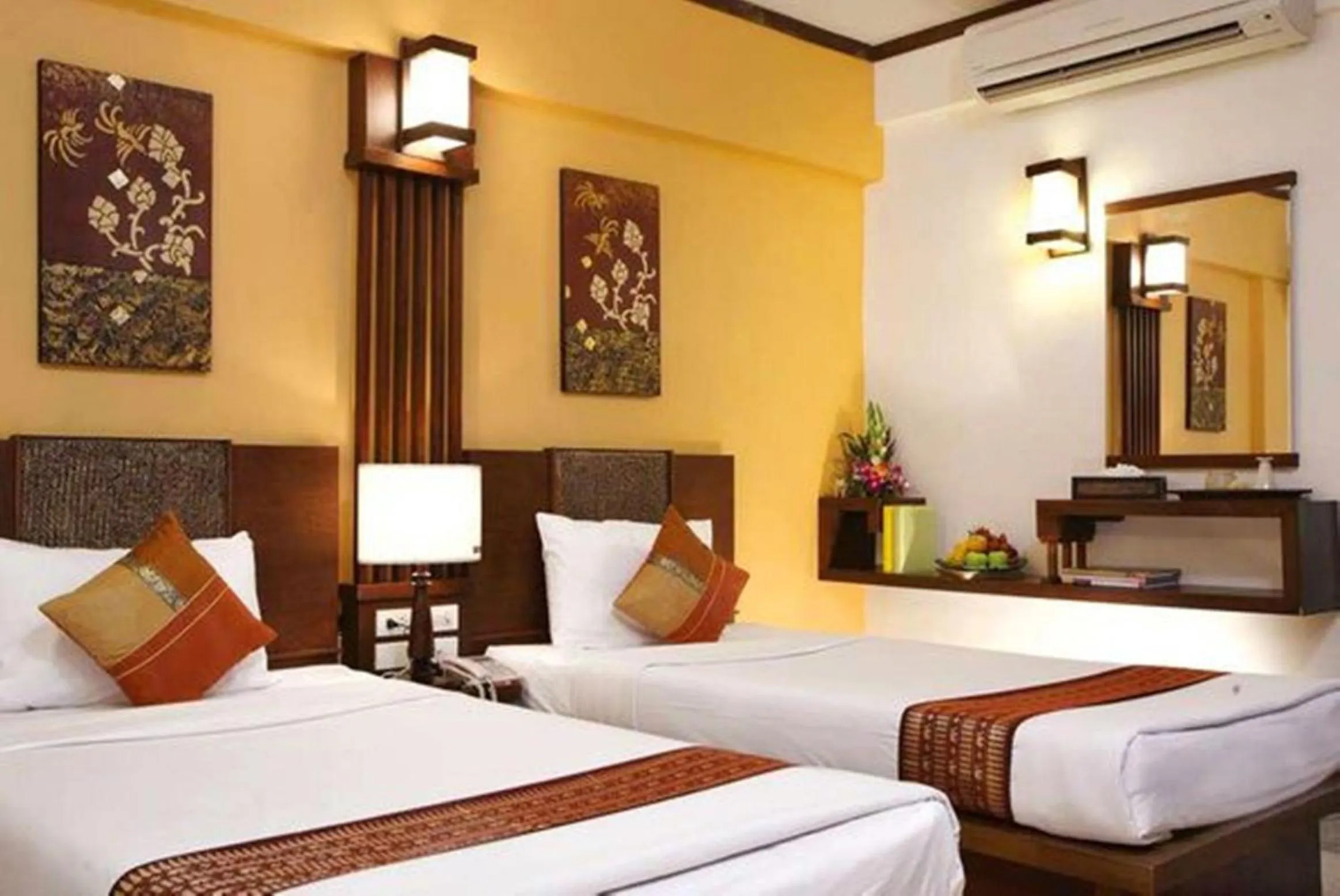 Bed in Rainforest ChiangMai Hotel