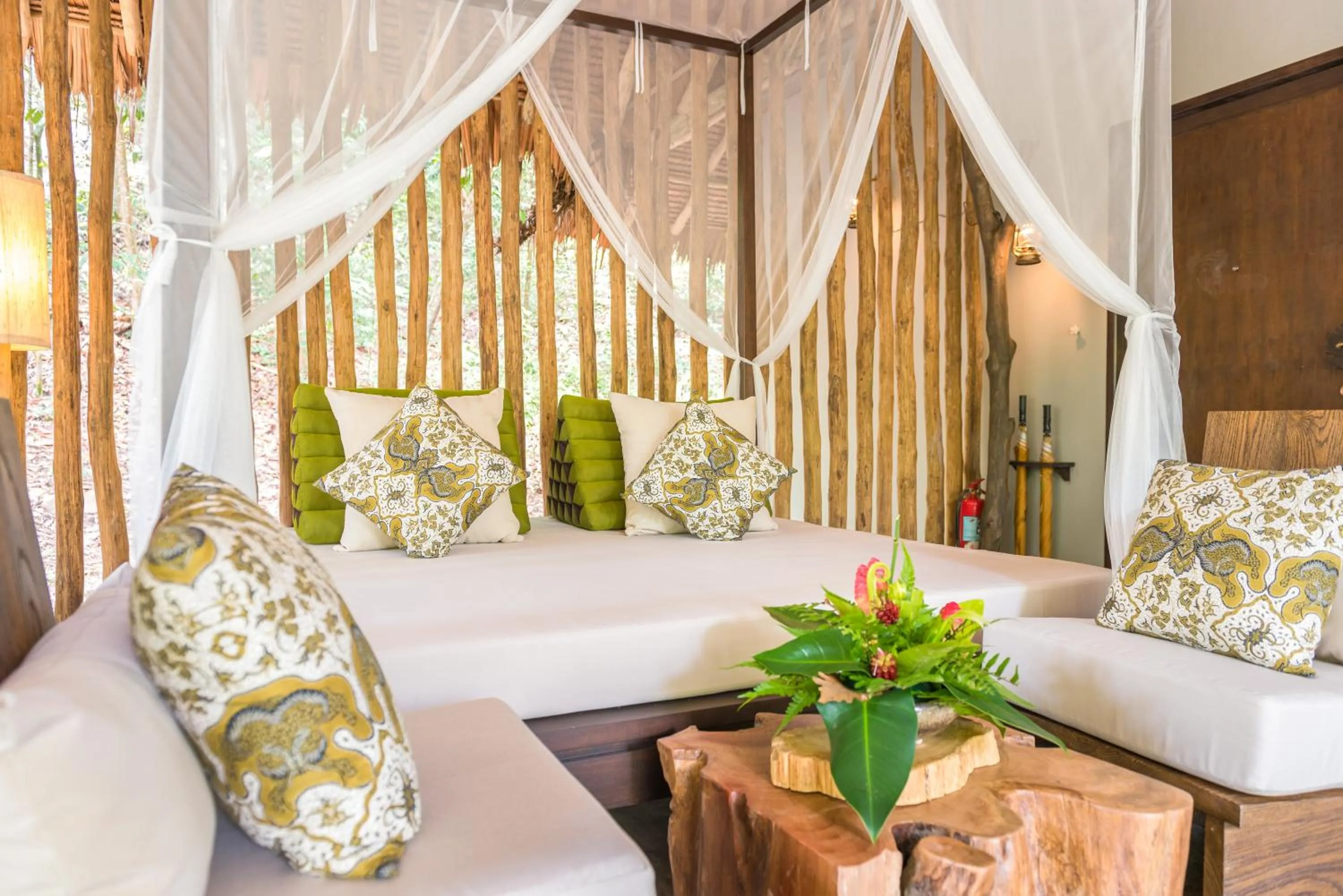 Seating area, Bed in Koh Yao Yai Village