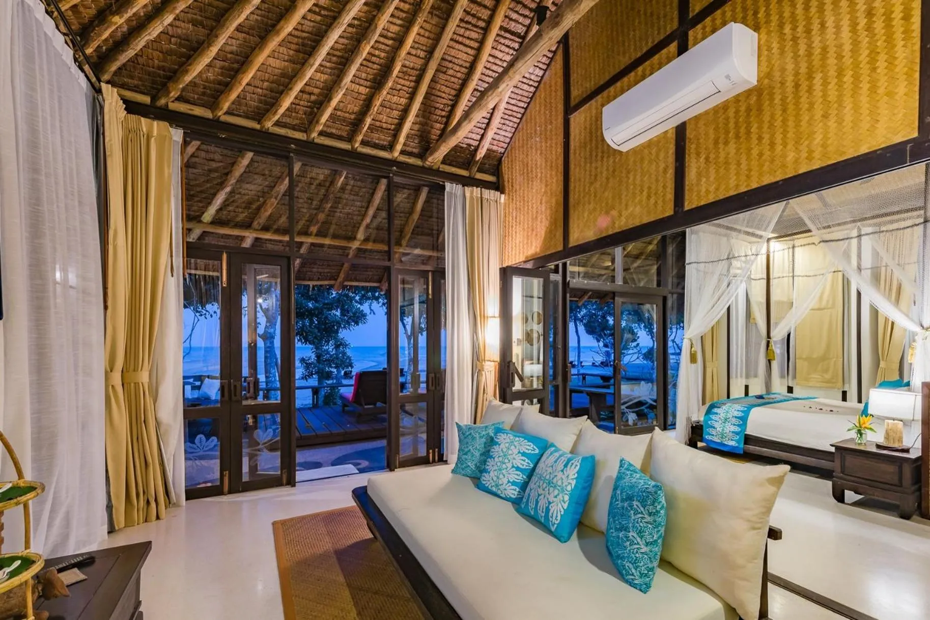 Living room, Bed in Koh Yao Yai Village