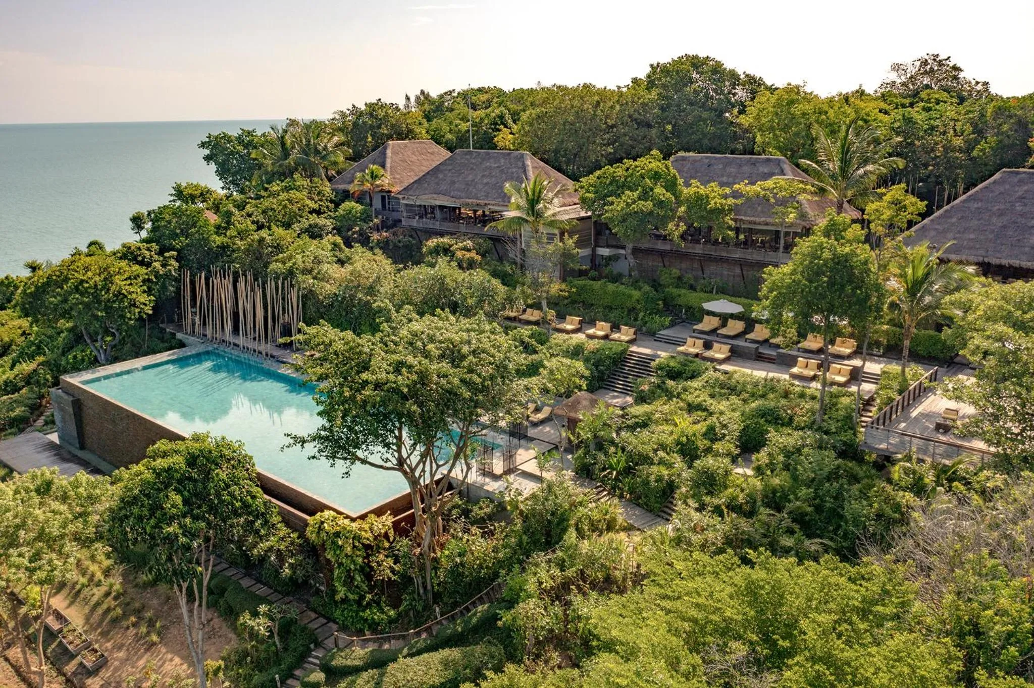 Swimming pool in Six Senses Samui