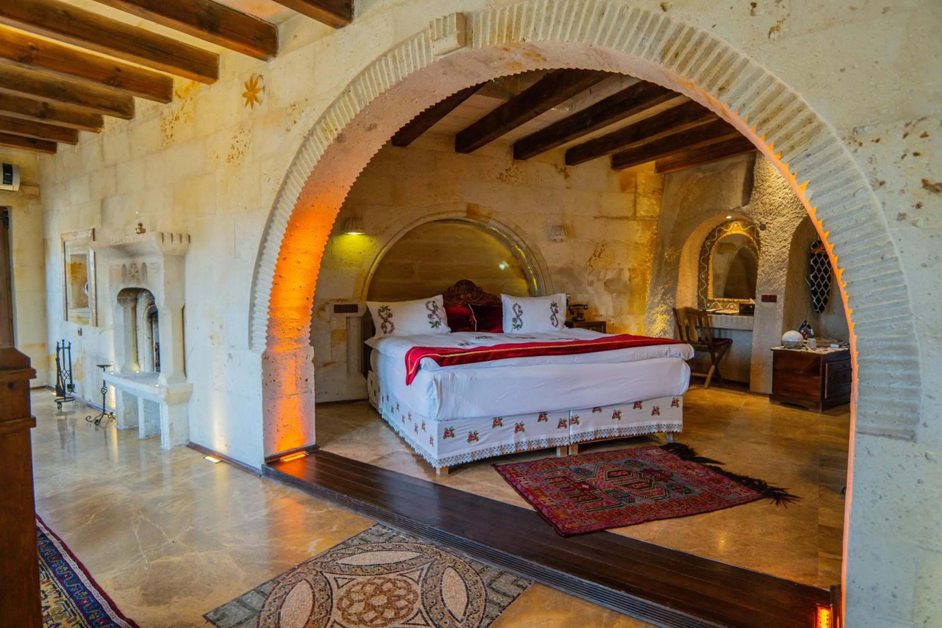 Bed in Cappadocia Gamirasu Cave Hotel