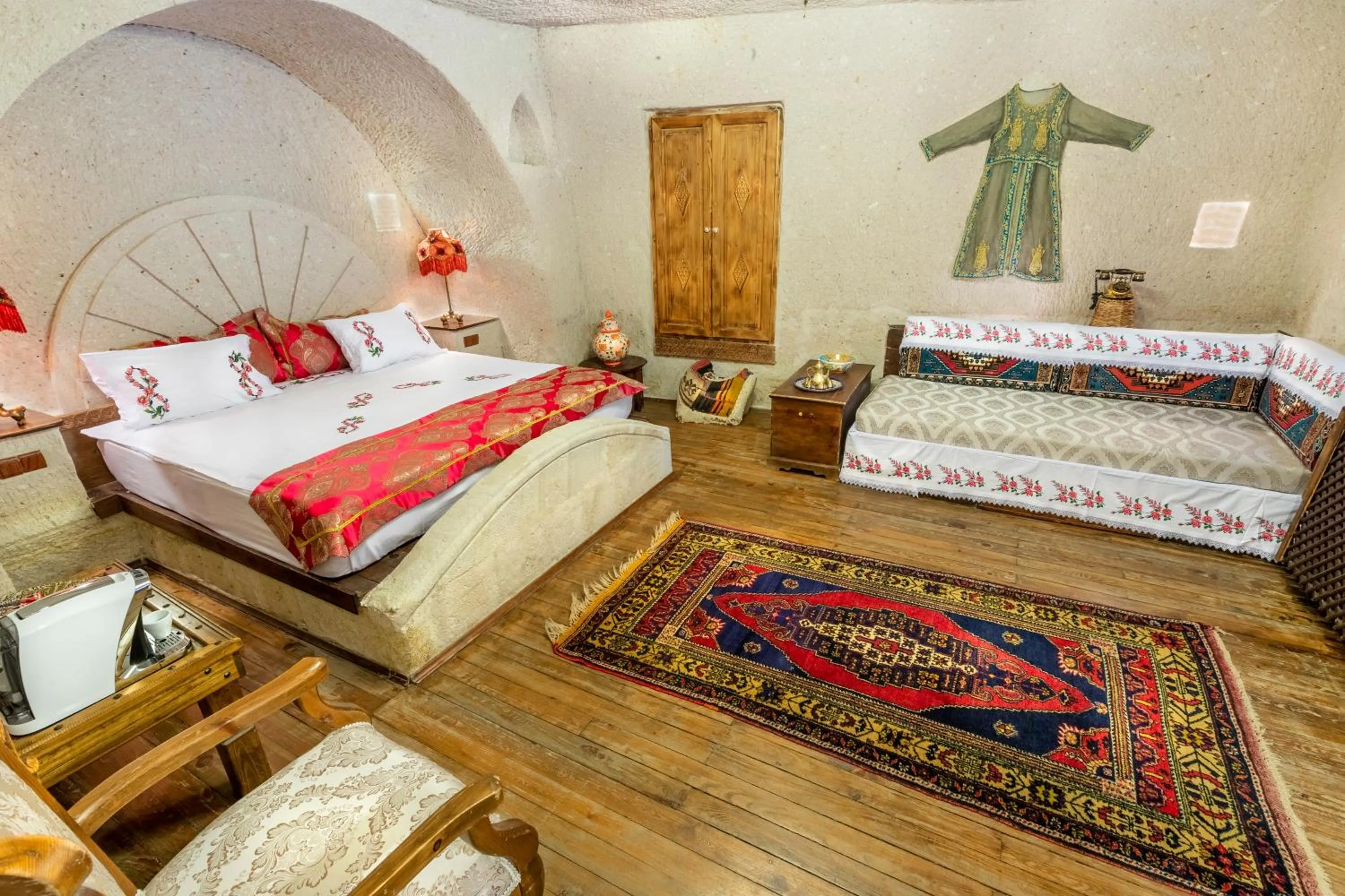 Bedroom, Bed in Cappadocia Gamirasu Cave Hotel