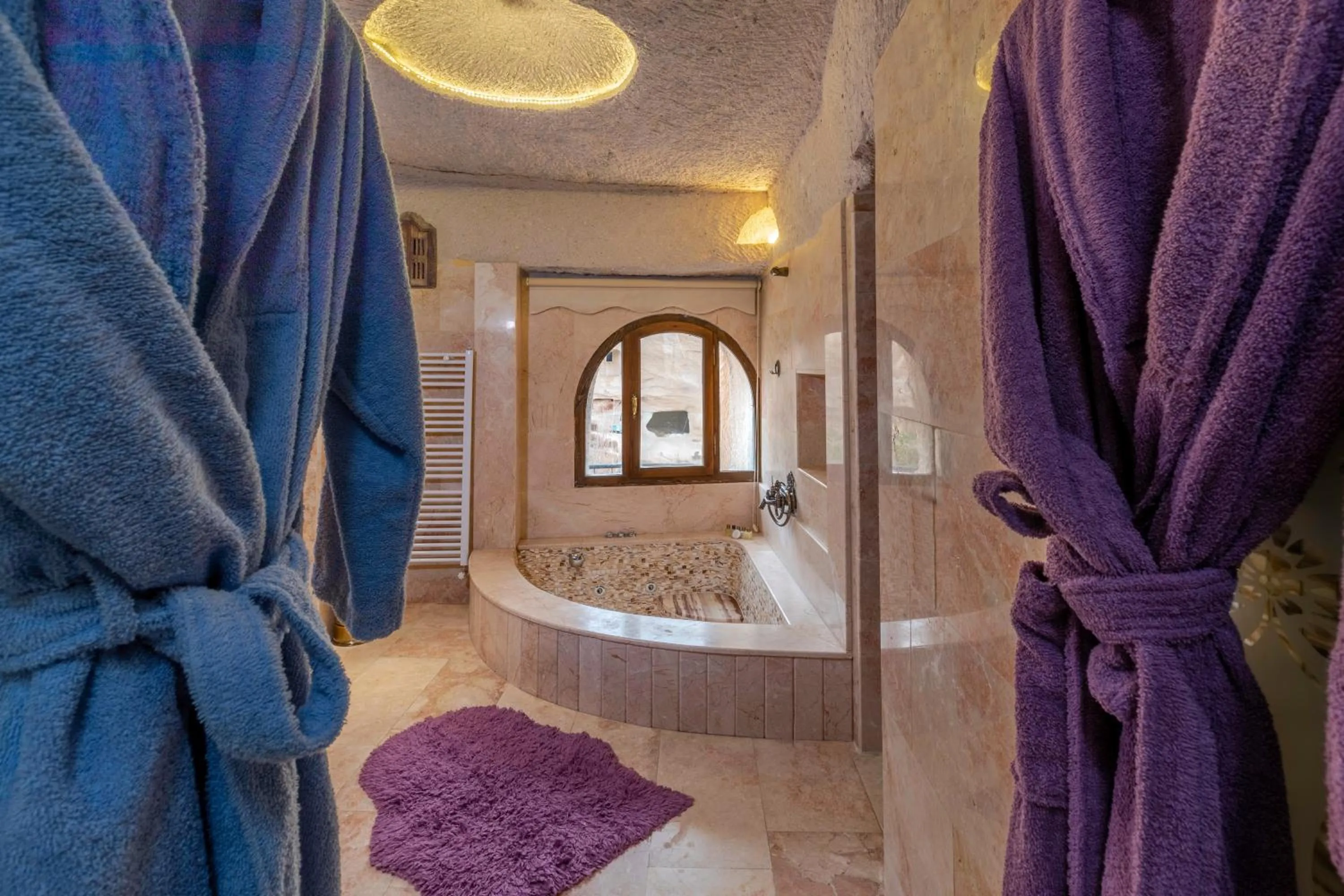 Hot Tub in Cappadocia Gamirasu Cave Hotel