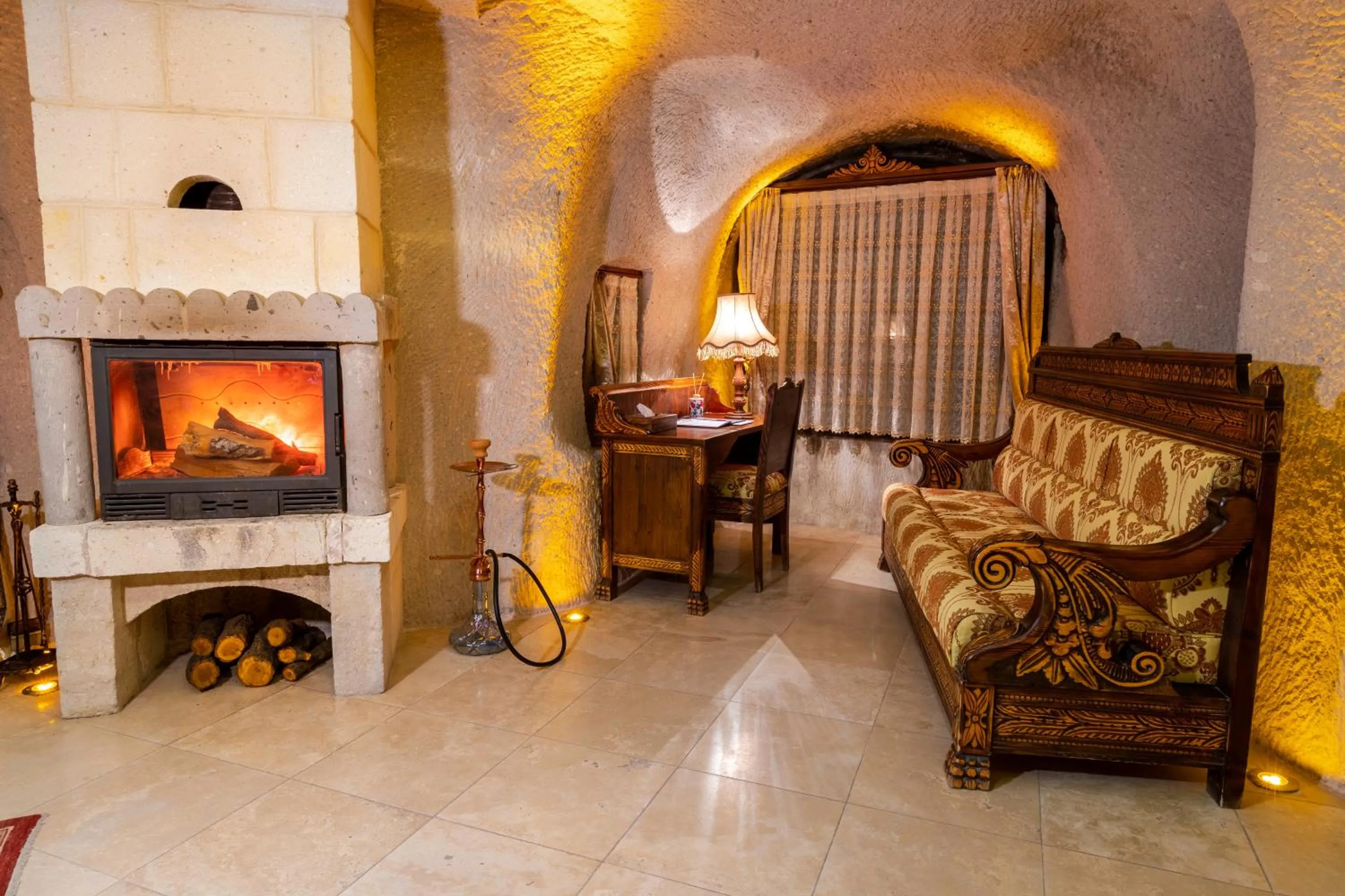Living room in Cappadocia Gamirasu Cave Hotel