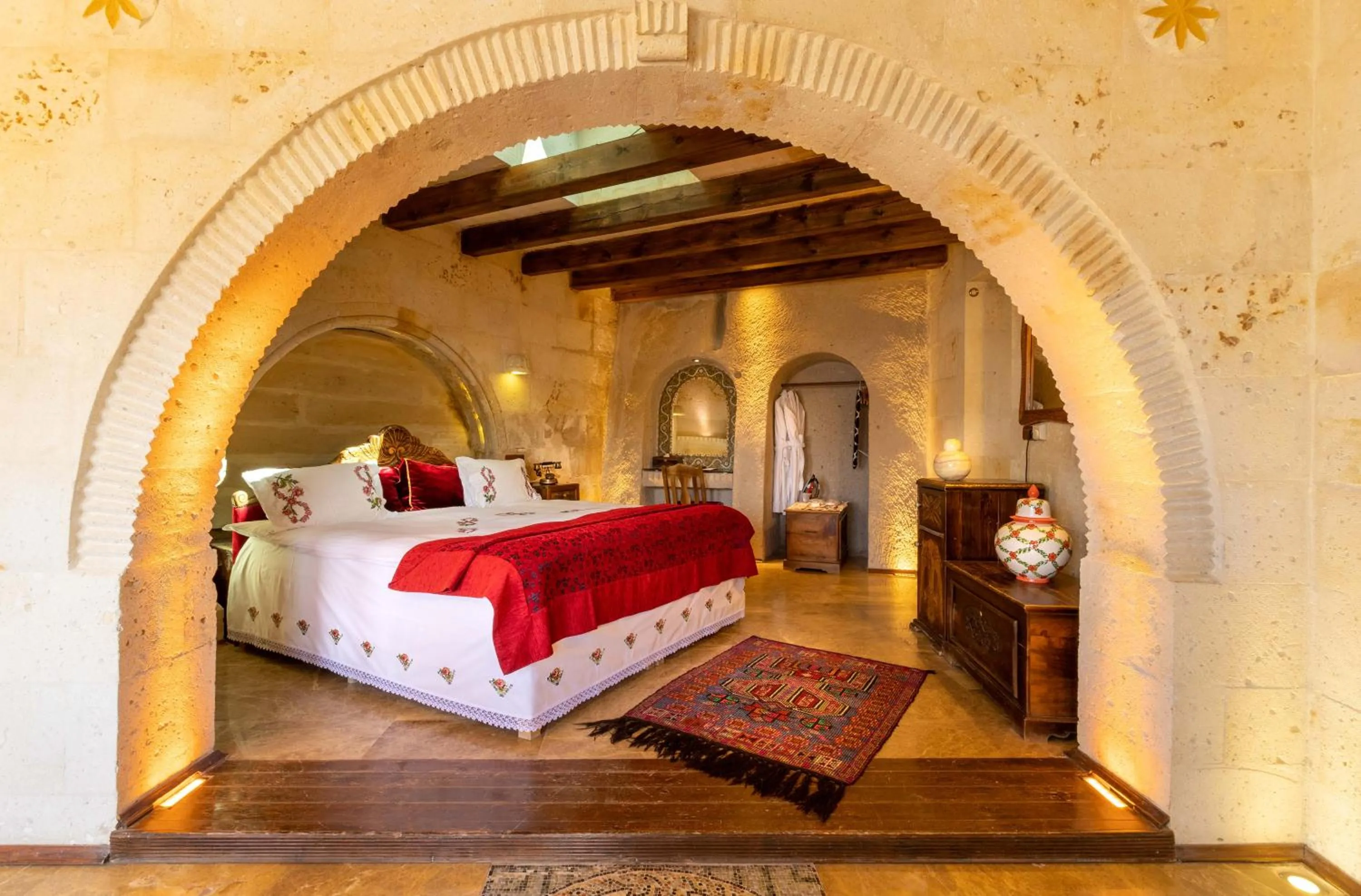 Property building, Bed in Cappadocia Gamirasu Cave Hotel