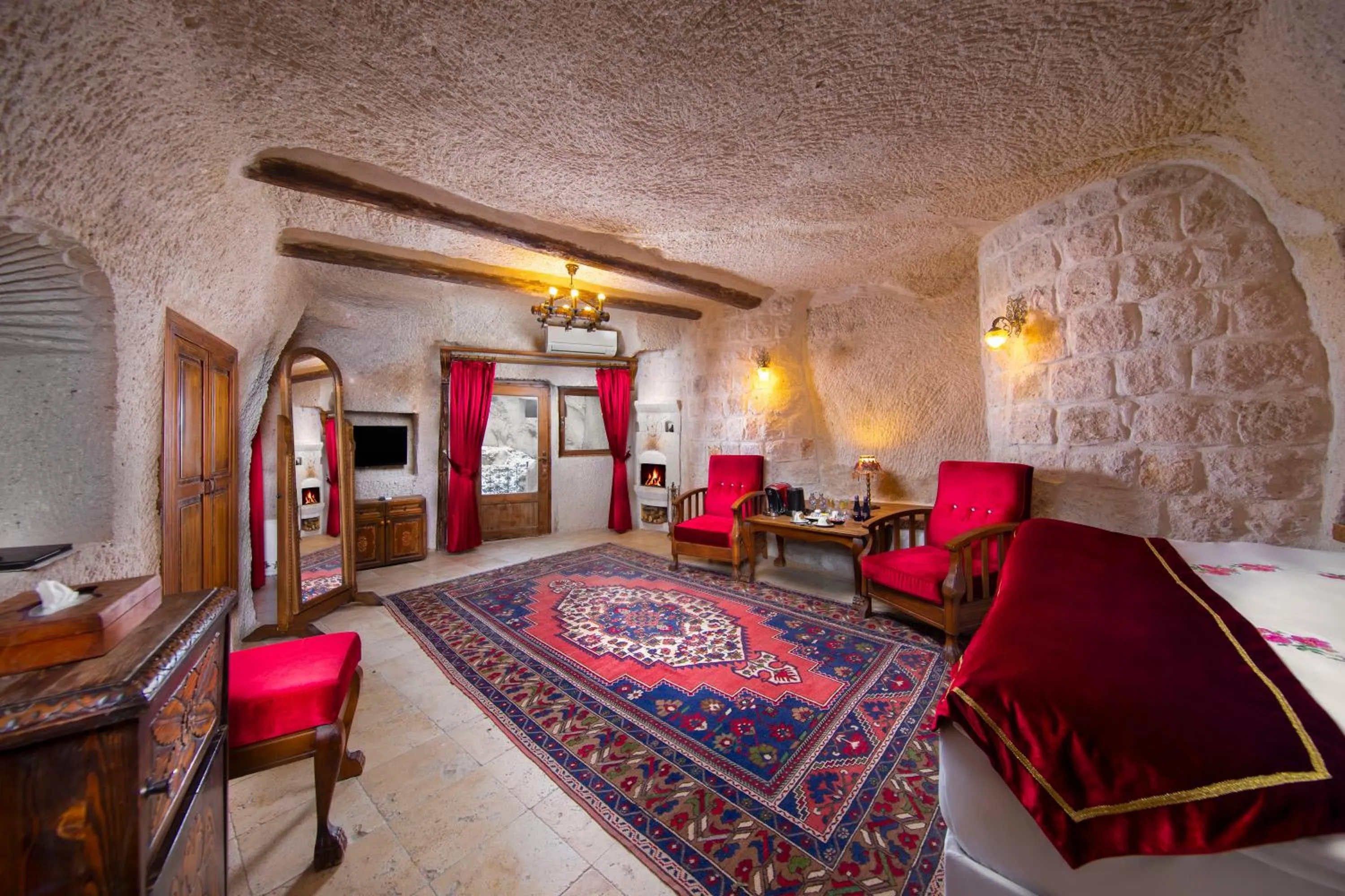 Bed in Cappadocia Gamirasu Cave Hotel