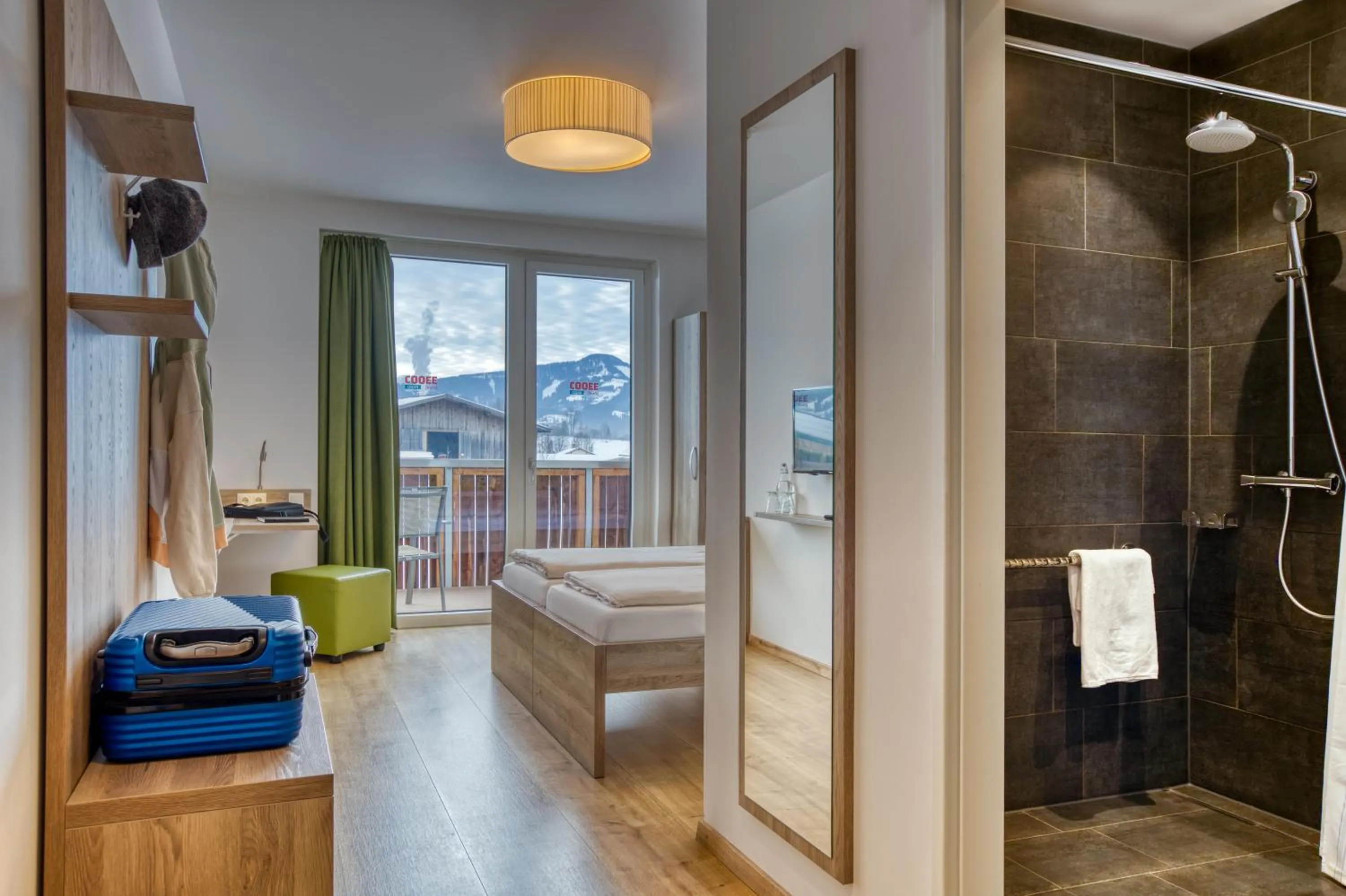 Shower in COOEE alpin Hotel Kitzbüheler Alpen