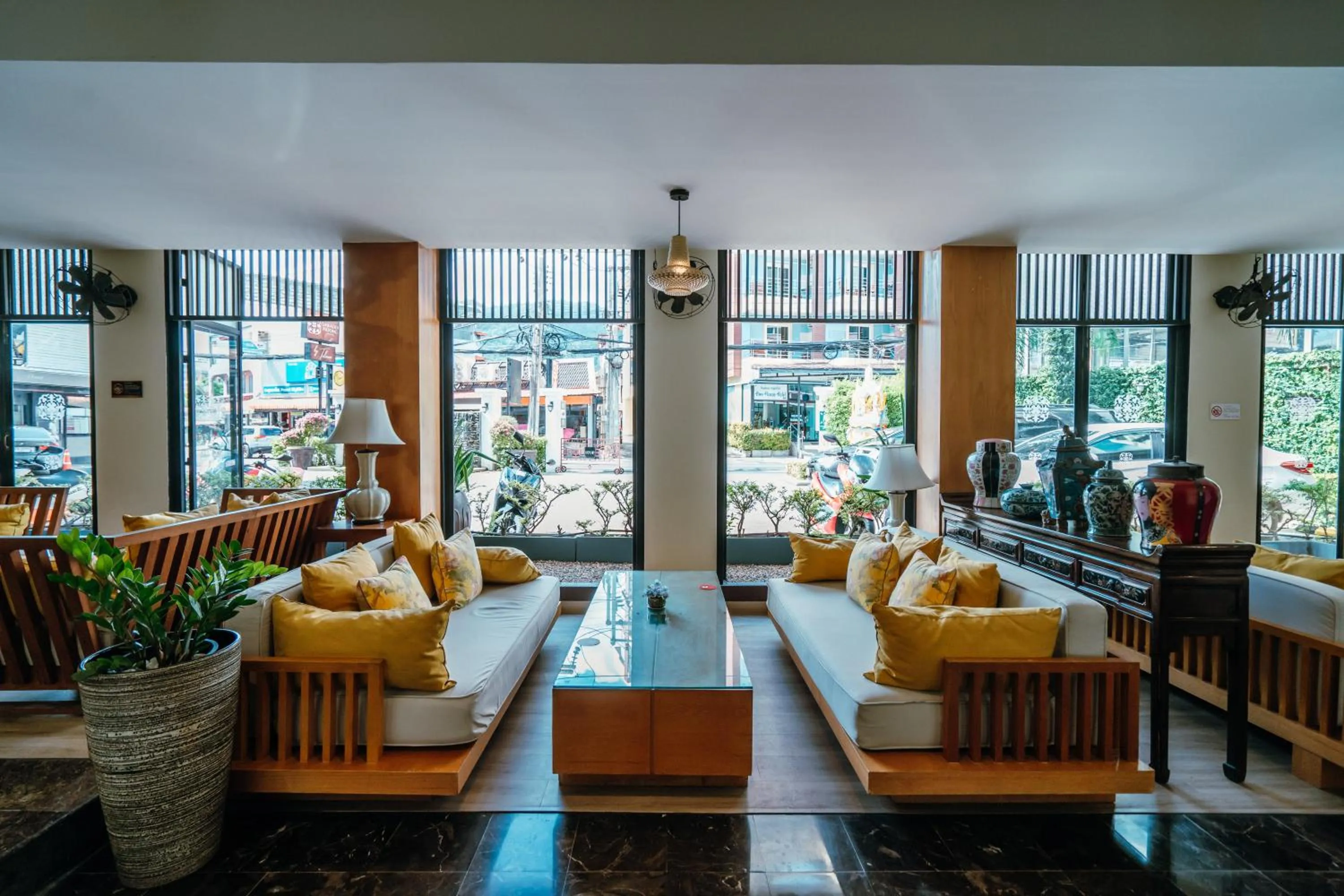 Lobby or reception in Sawaddi Patong Resort & Spa by Tolani