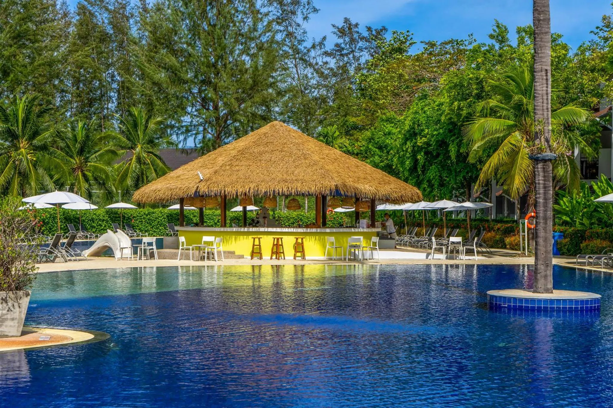 Swimming pool in Sunwing Kamala Beach