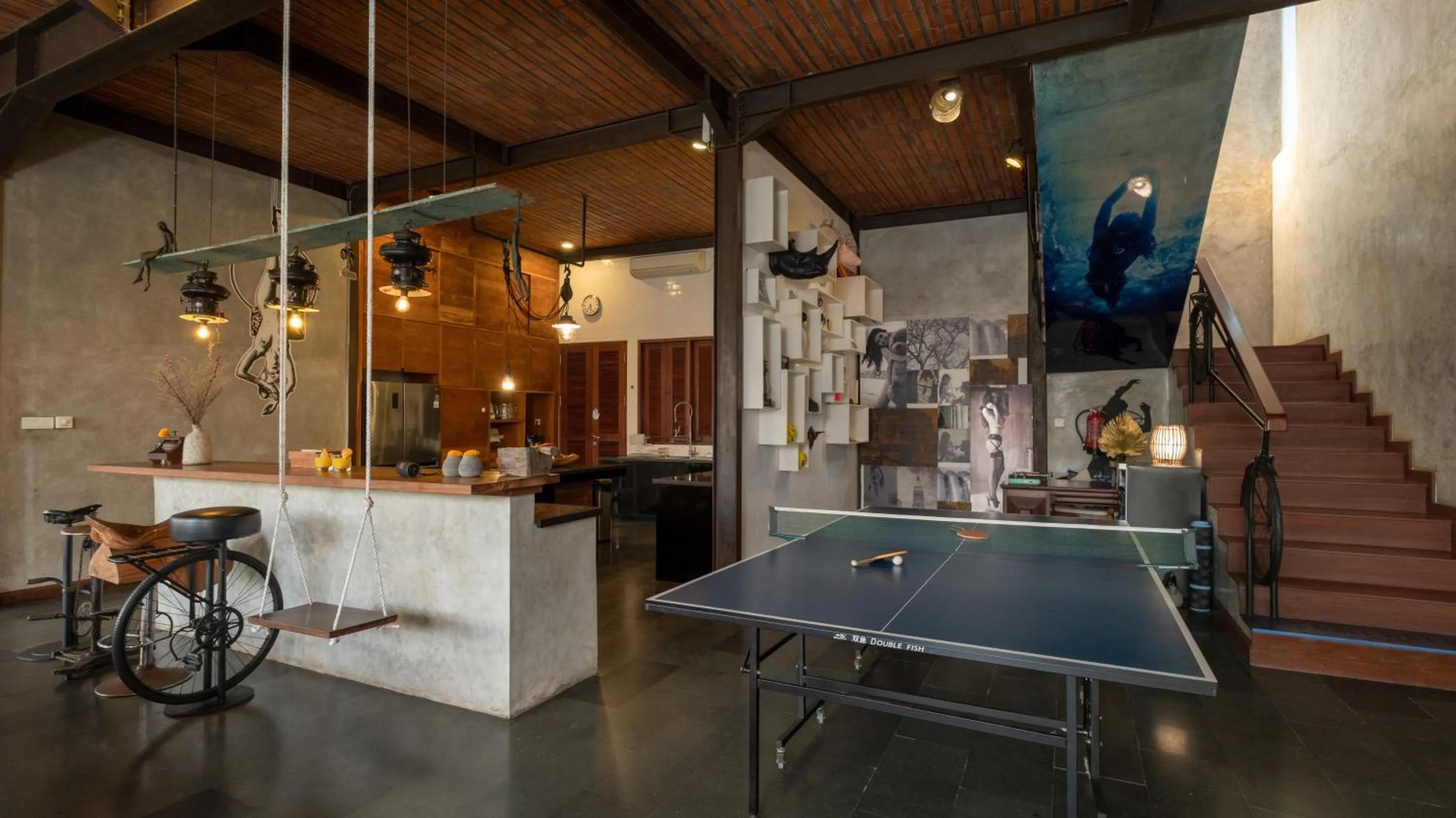 Table tennis in NicoNico Mansion by Villa Finder