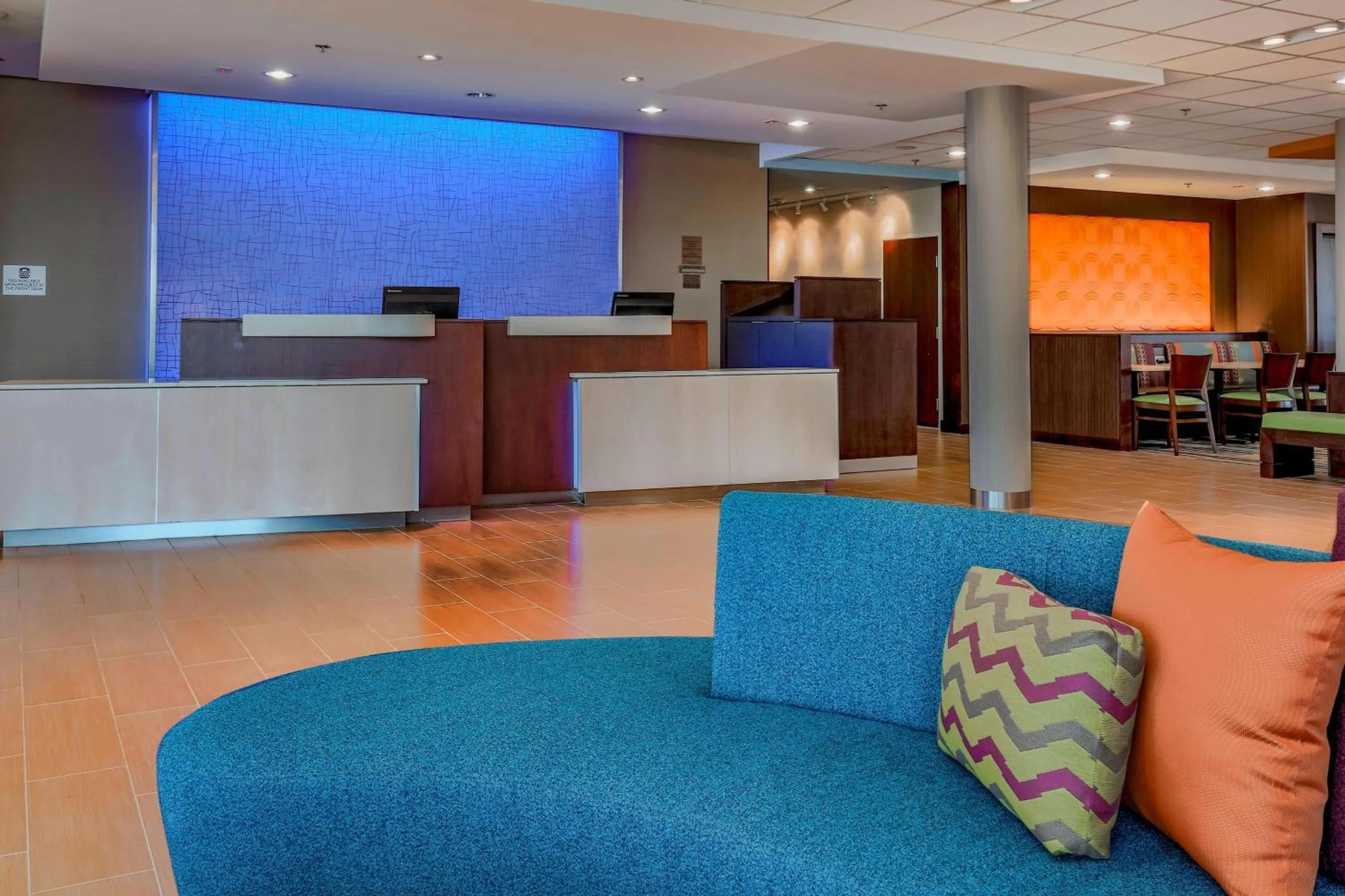 Lobby or reception in Fairfield Inn & Suites by Marriott Snyder