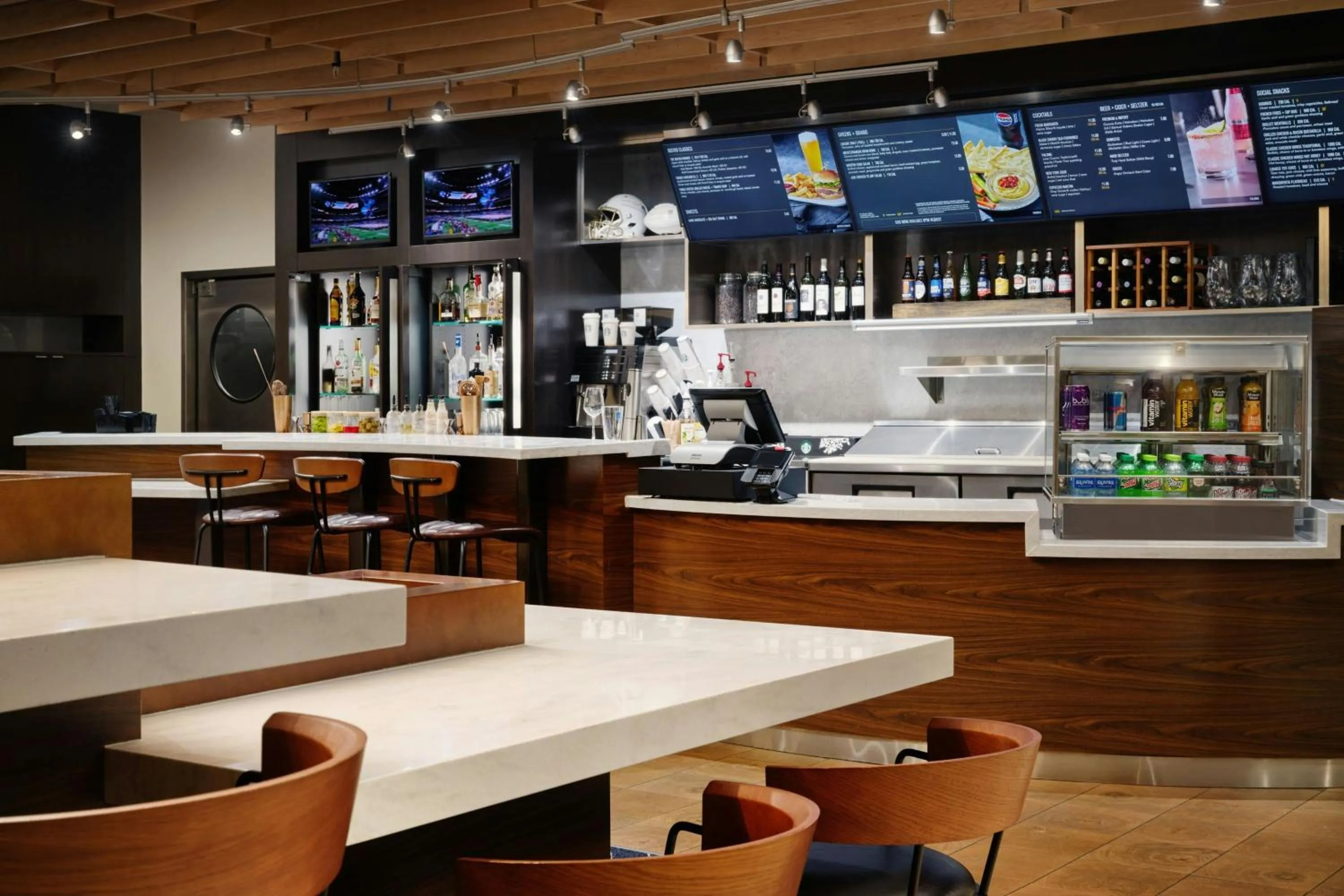 Lounge or bar in Courtyard by Marriott Fort Worth Alliance Town Center