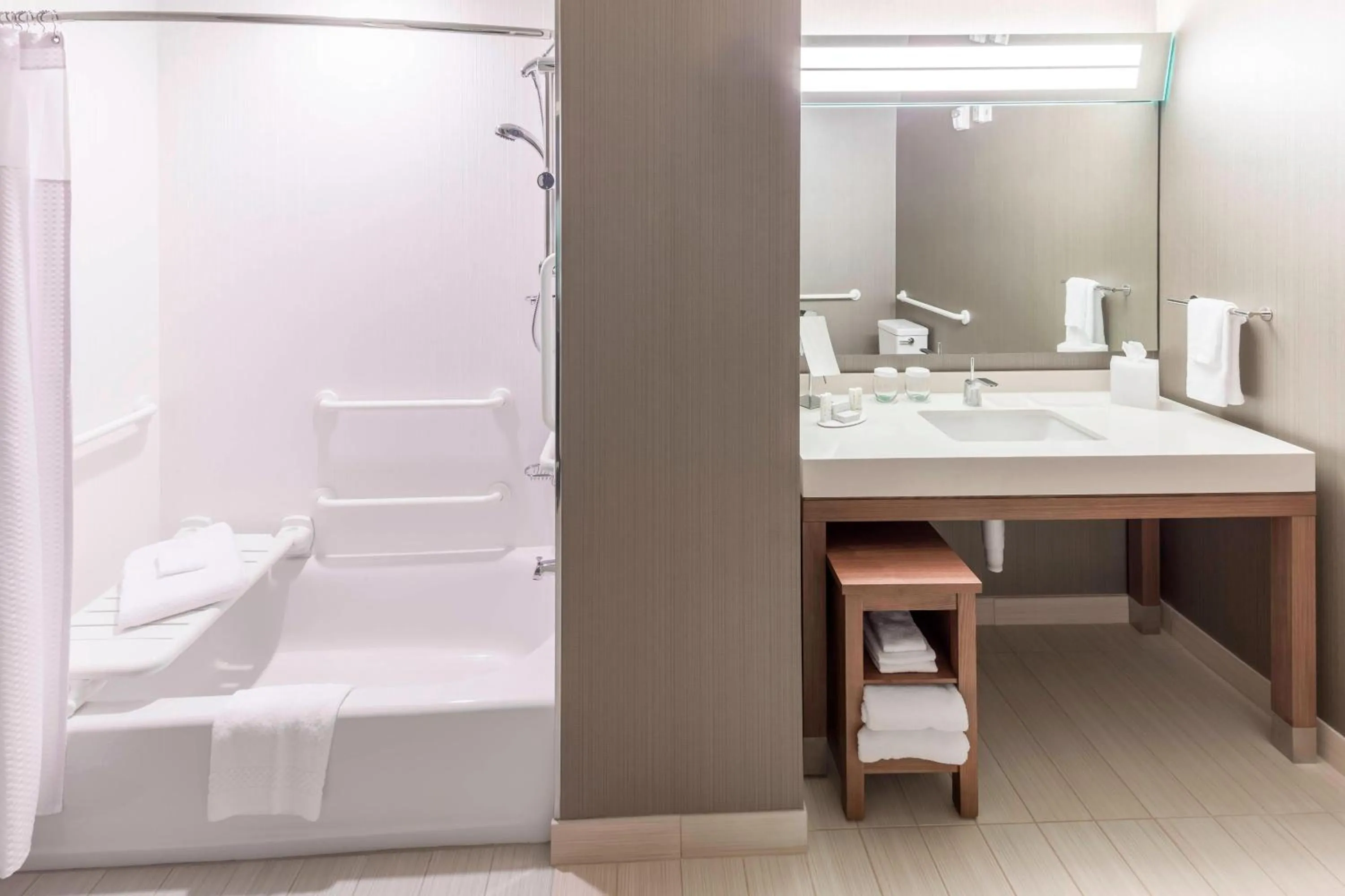 Bathroom, Bed in Courtyard by Marriott Fort Worth Alliance Town Center