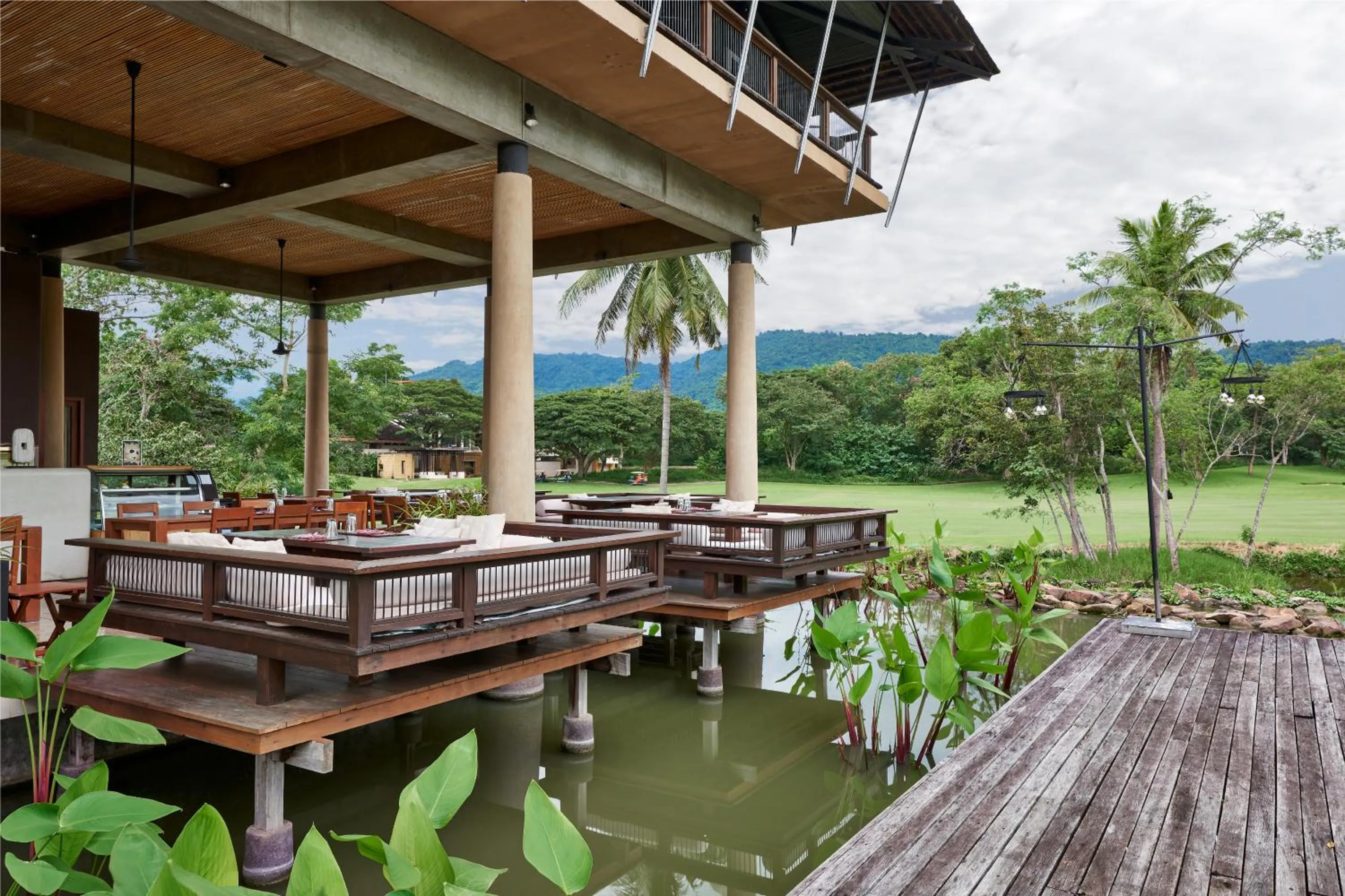 Restaurant/places to eat in Kirimaya Golf Resort Spa - SHA Plus Certified