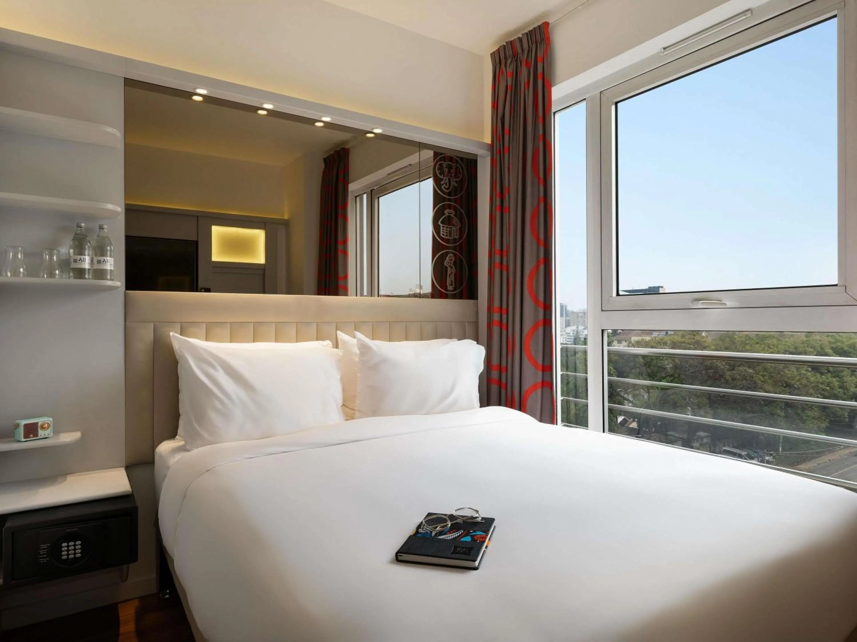 Bedroom, Bed in ibis Styles - Nairobi, Westlands