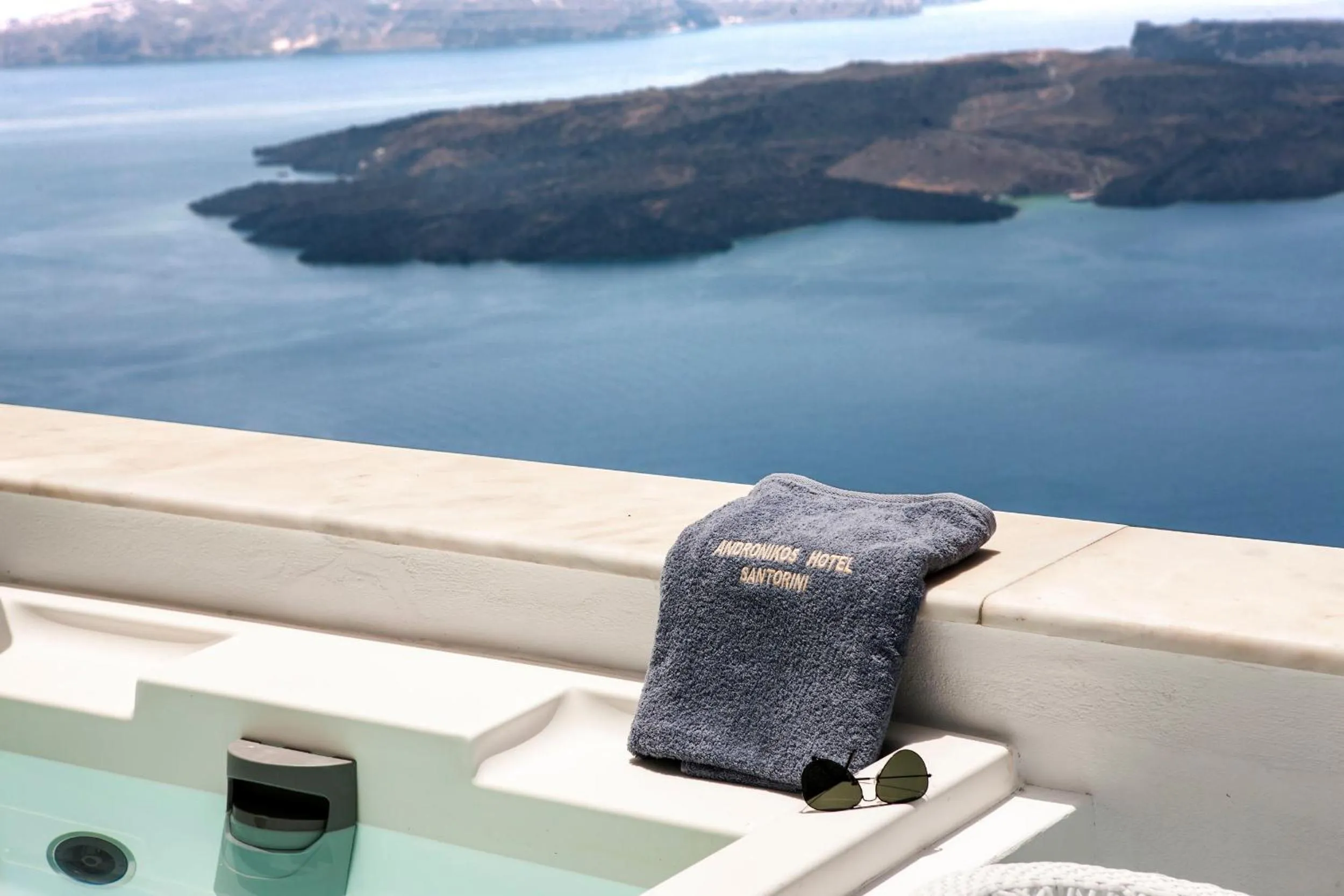 Balcony/Terrace in Andronikos Santorini
