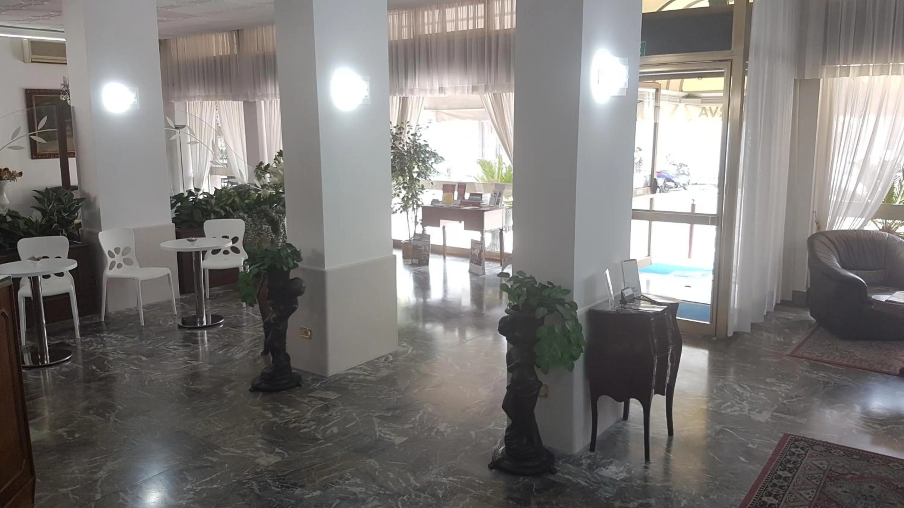 Lobby or reception in Hotel Minerva