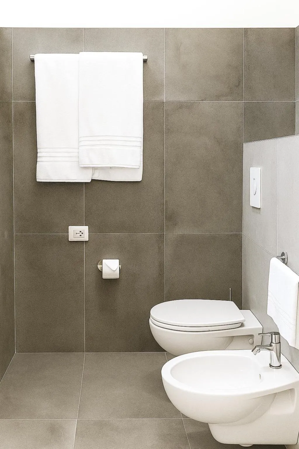 Bathroom in Piazza Bovio 22