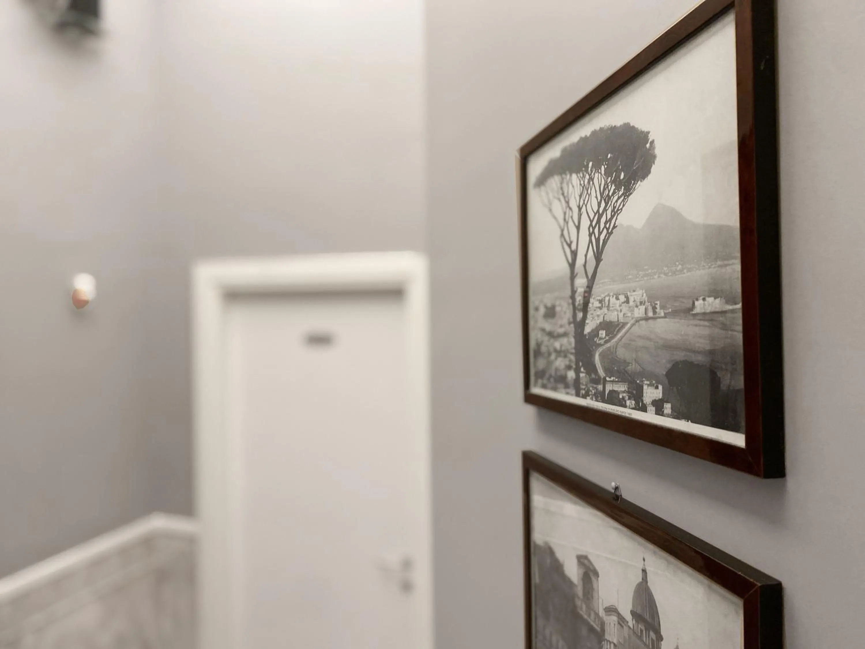 Other in Piazza Bovio 22