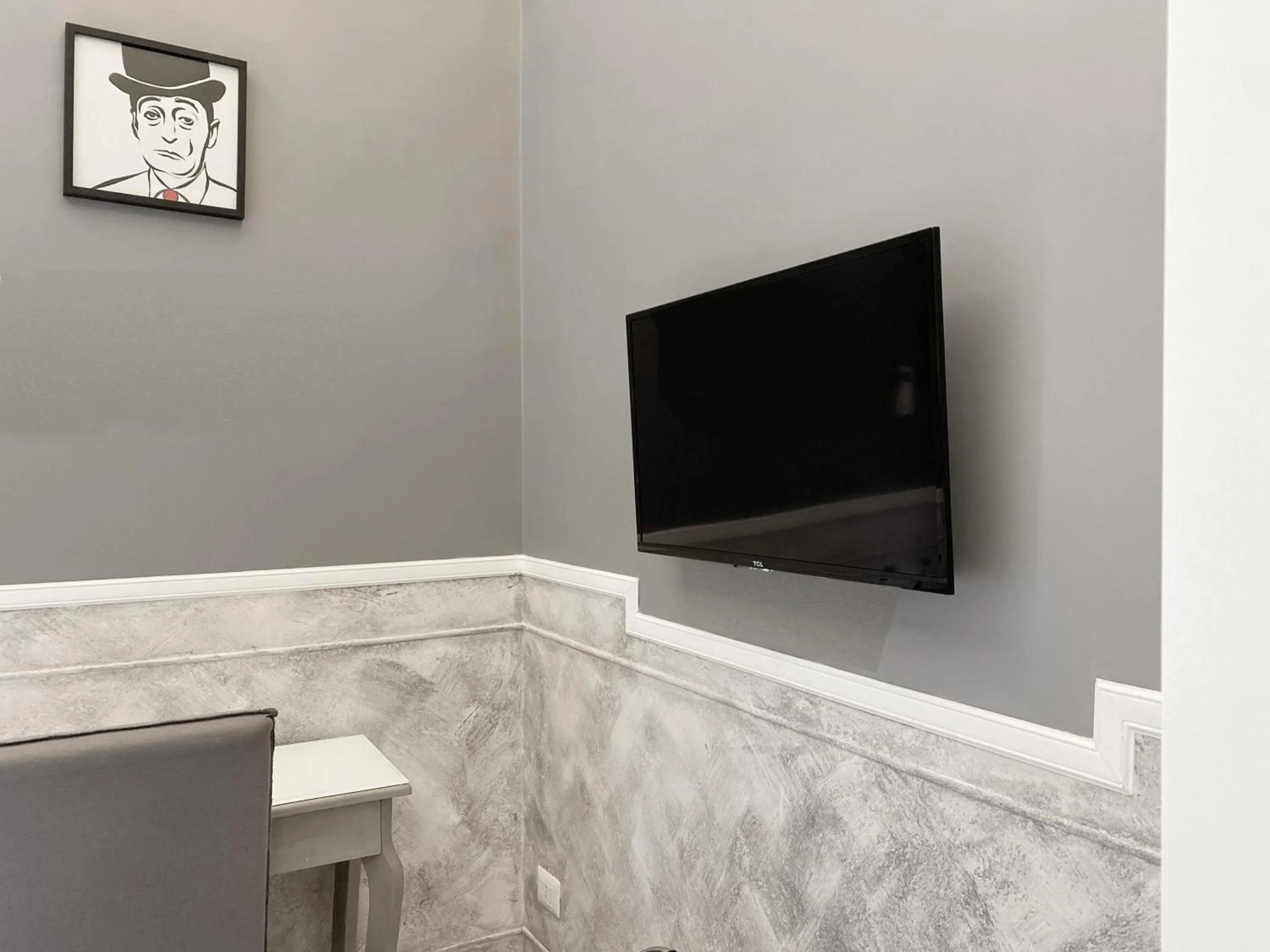 TV and multimedia in Piazza Bovio 22