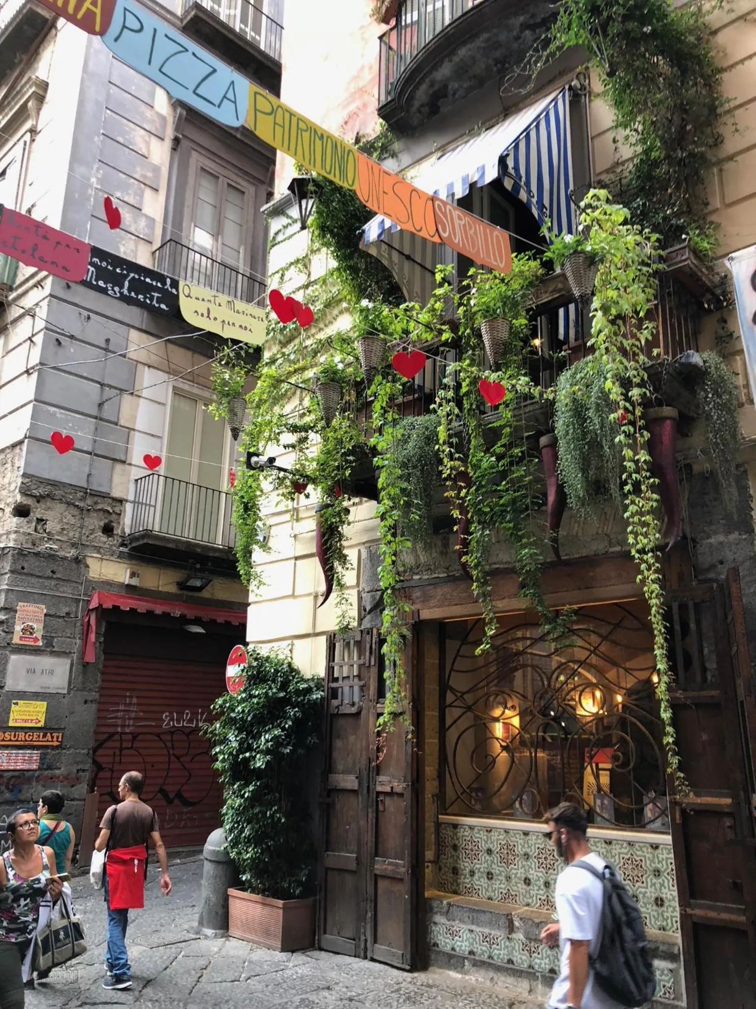 Nearby landmark in Piazza Bovio 22