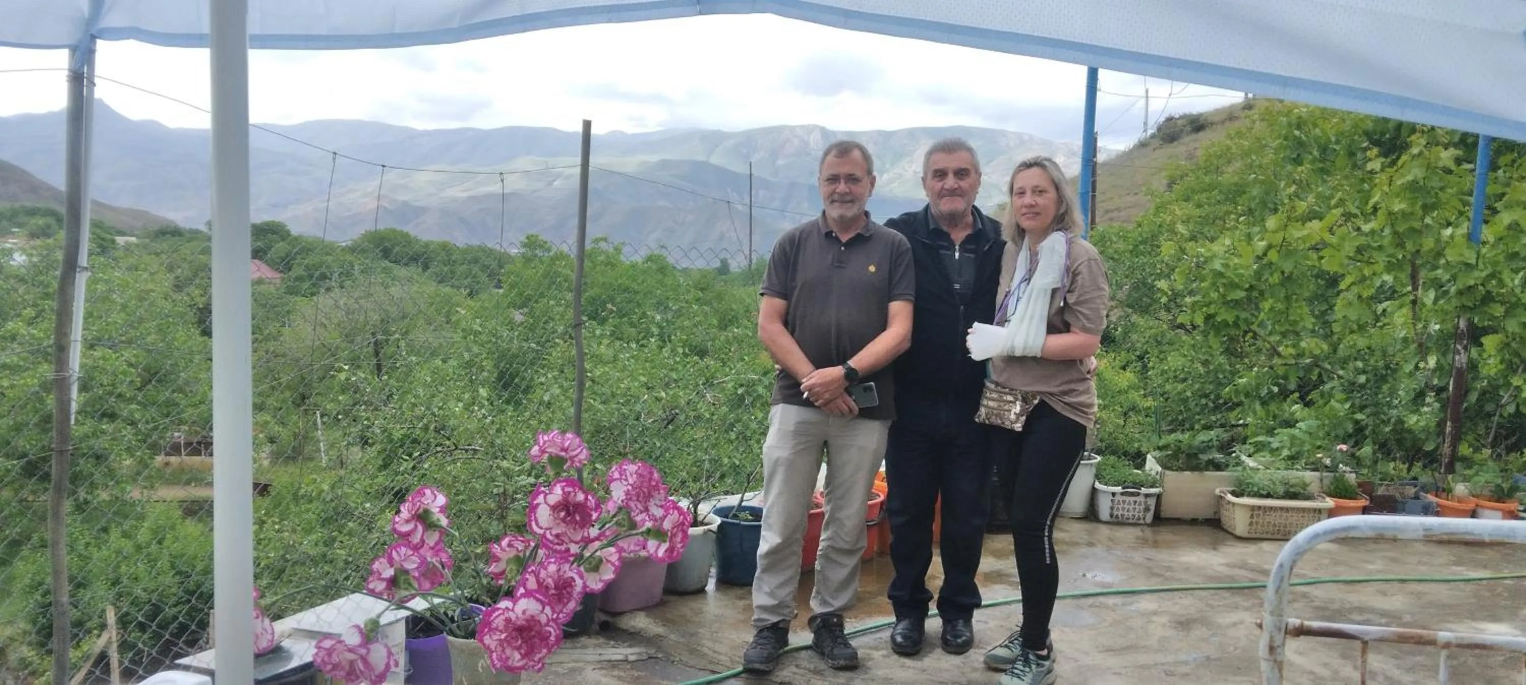 group of guests in Shushan GUEST HOUSE