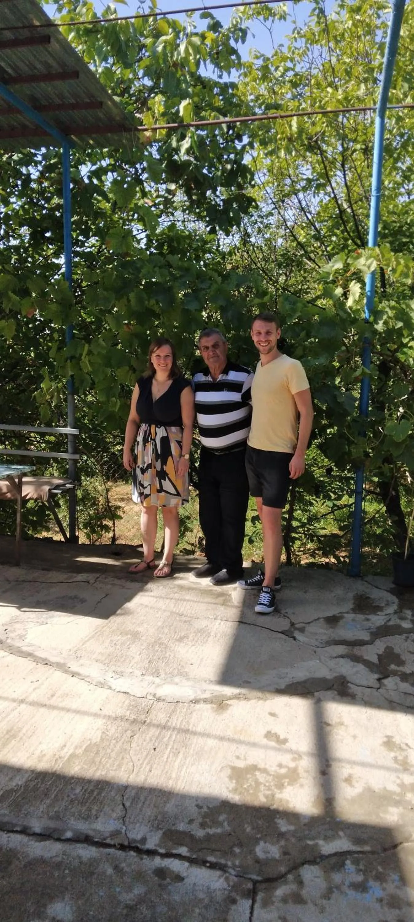 People in Shushan GUEST HOUSE