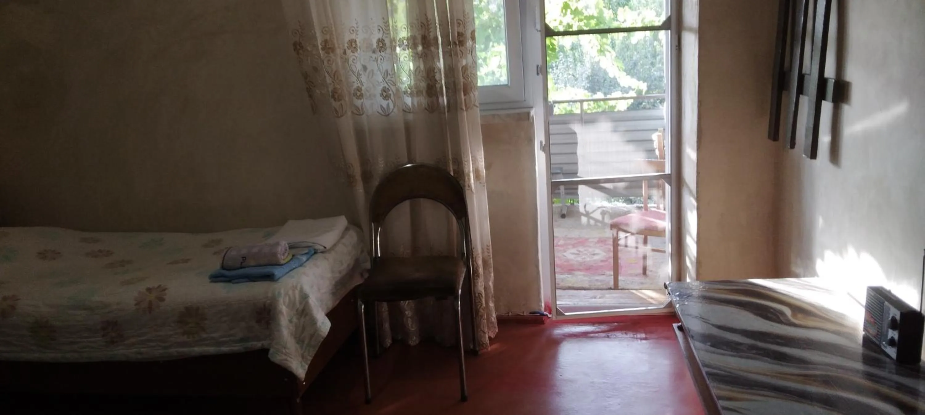 Balcony/Terrace, Bed in Shushan GUEST HOUSE