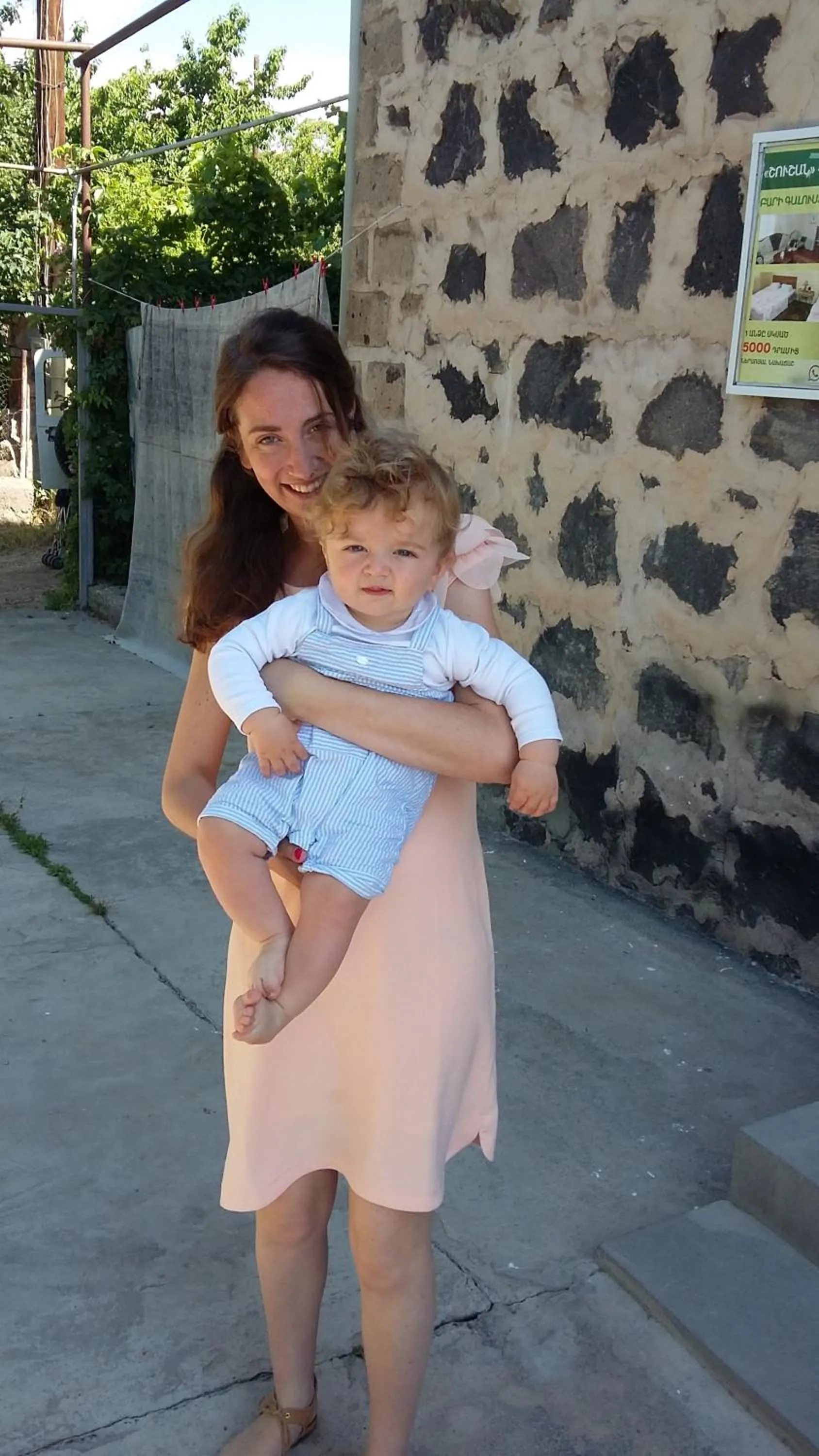 children in Shushan GUEST HOUSE