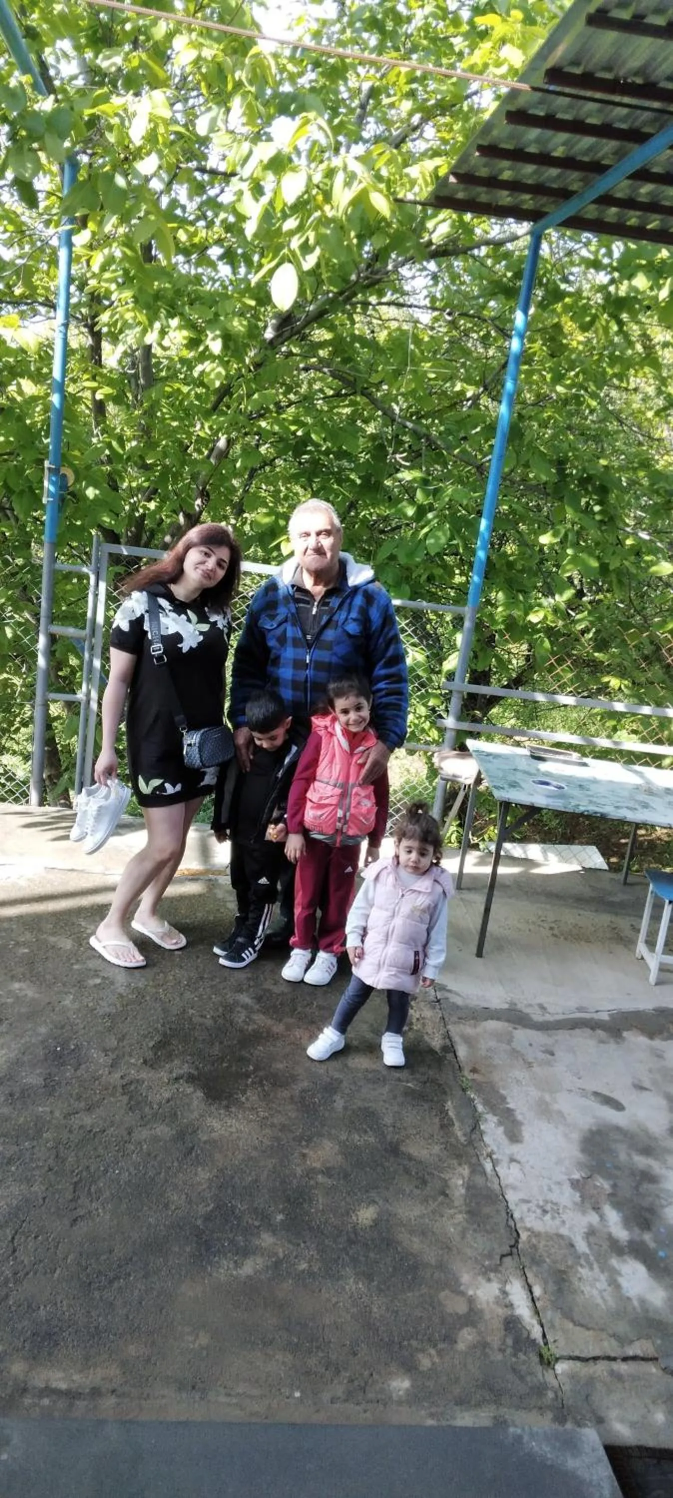 group of guests in Shushan GUEST HOUSE