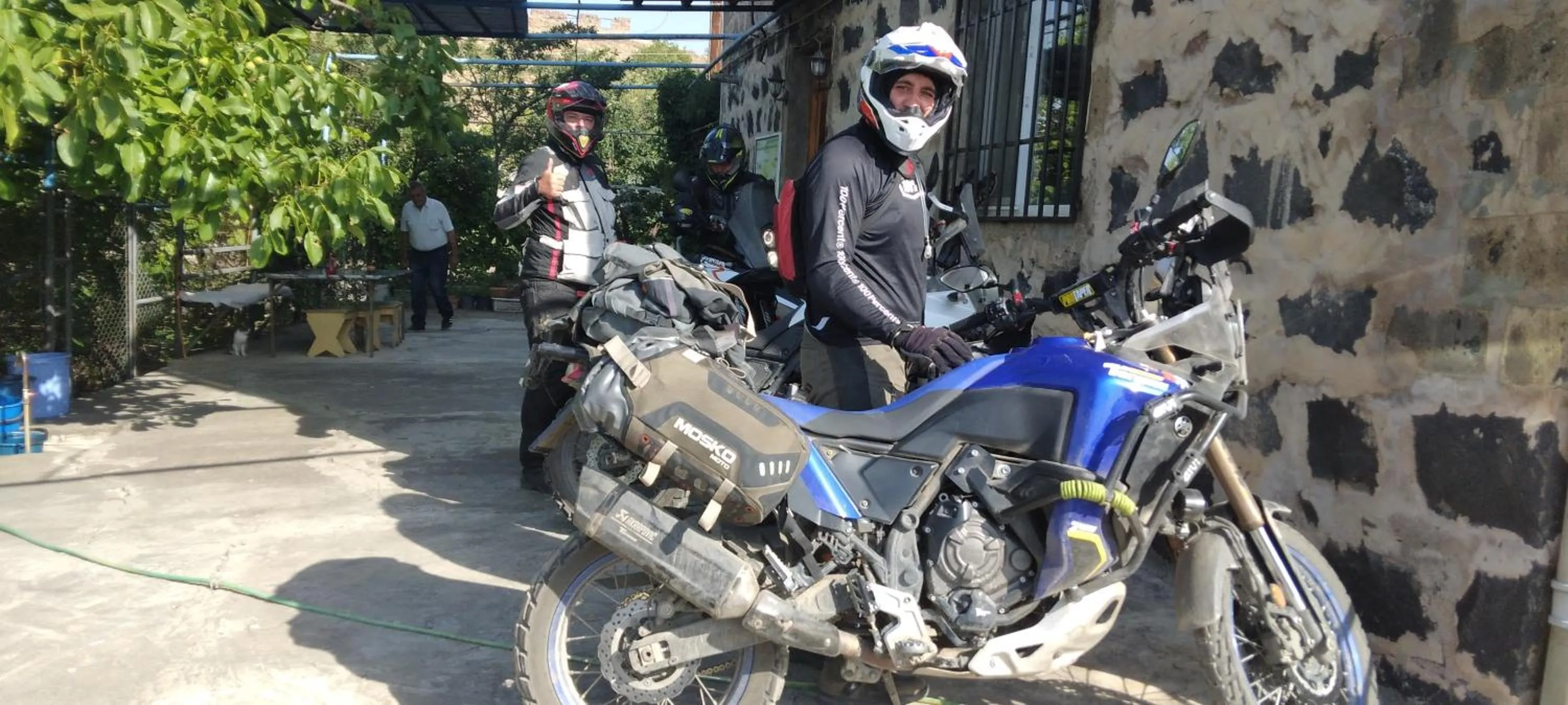 group of guests in Shushan GUEST HOUSE