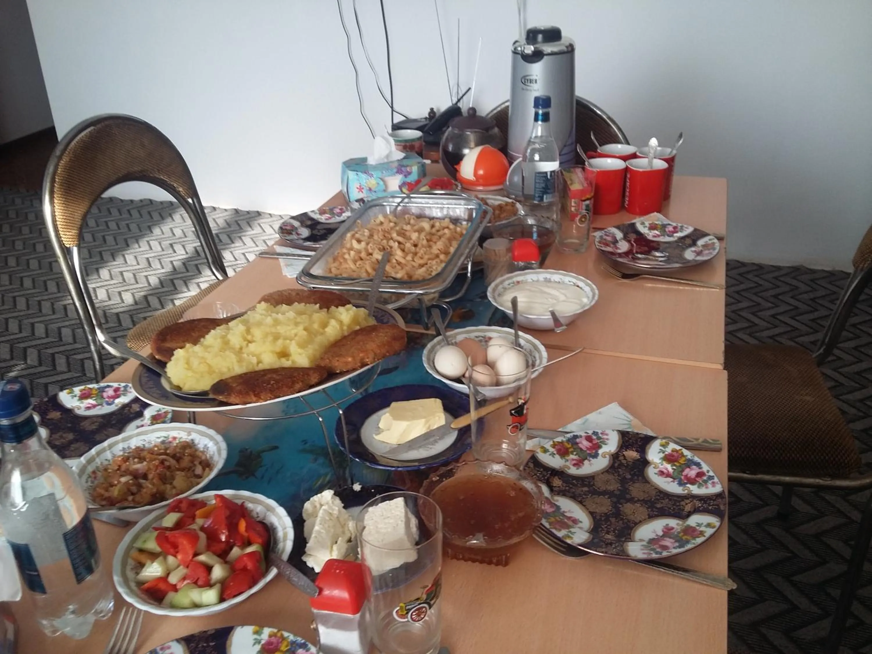 Food and drinks in Shushan GUEST HOUSE