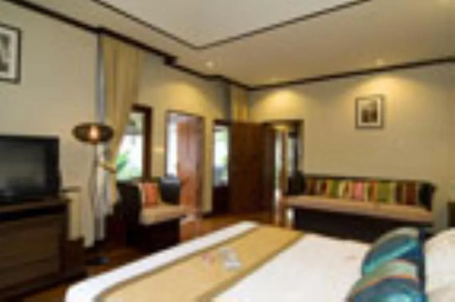 Bed in Kanok Buri Resort