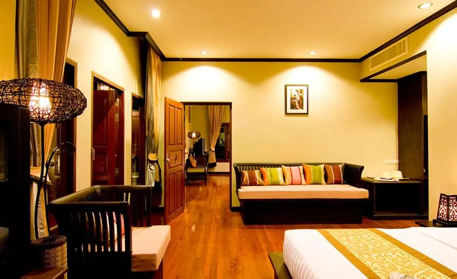 Seating area, Bed in Kanok Buri Resort