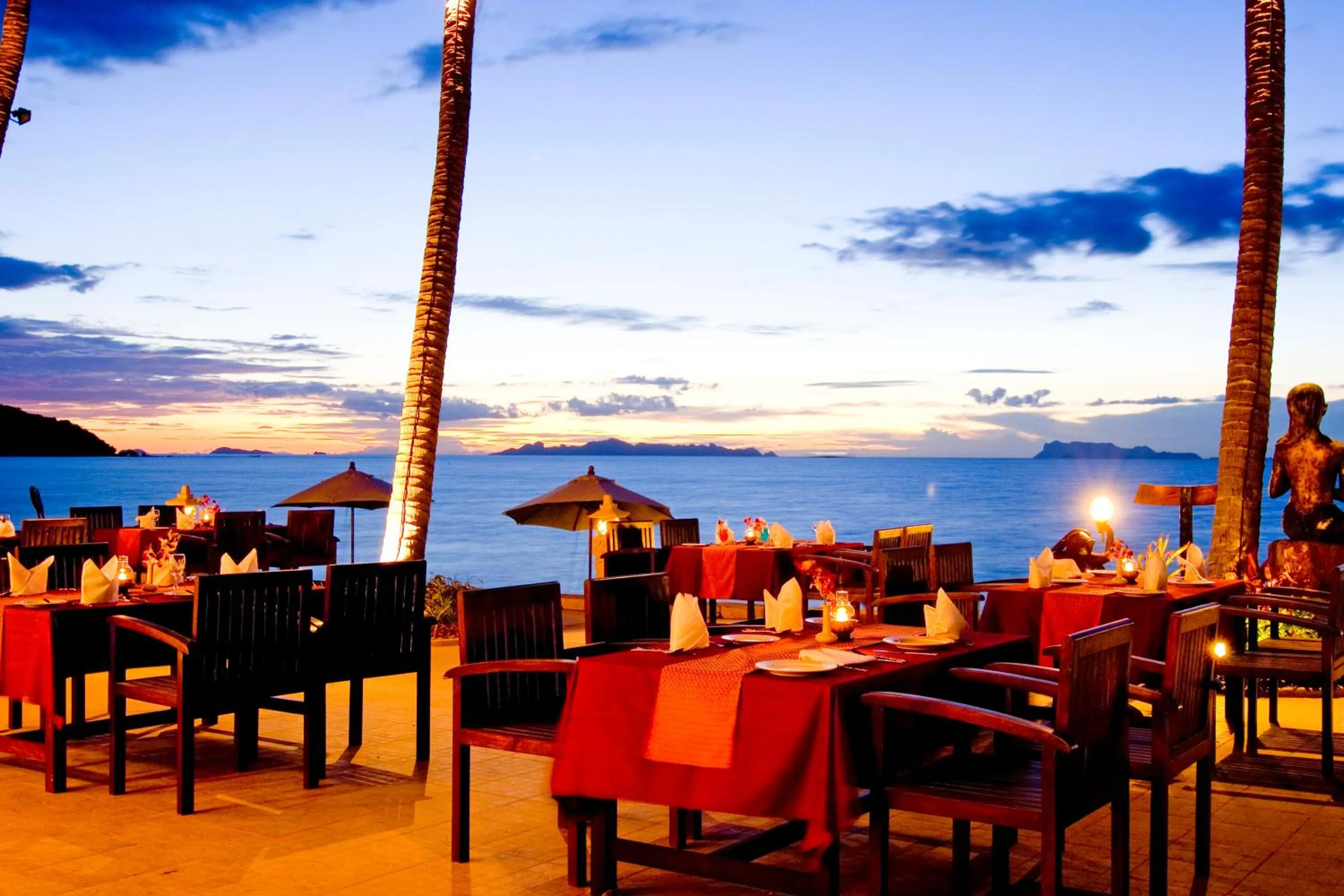 Restaurant/places to eat in Kanok Buri Resort