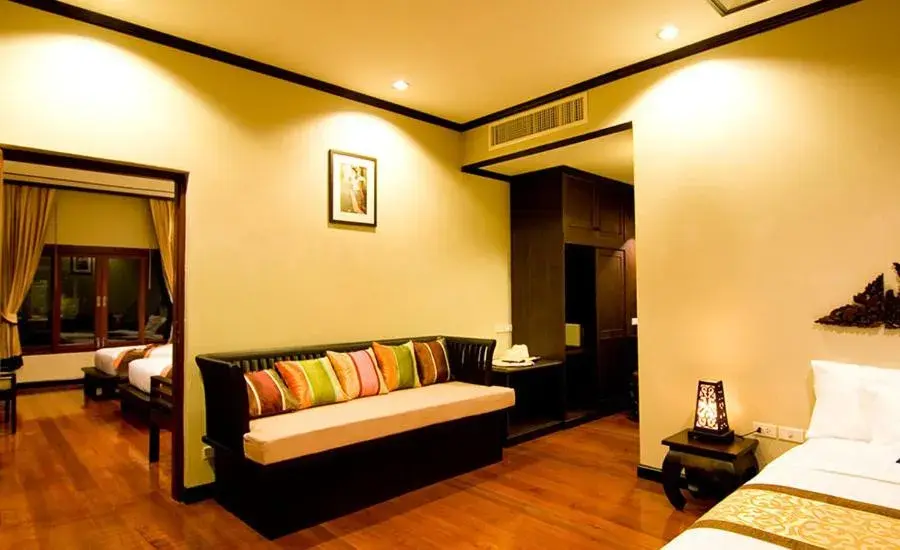 Family Jacuzzi Villa in Kanok Buri Resort Family Jacuzzi Villa in Kanok Buri Resort