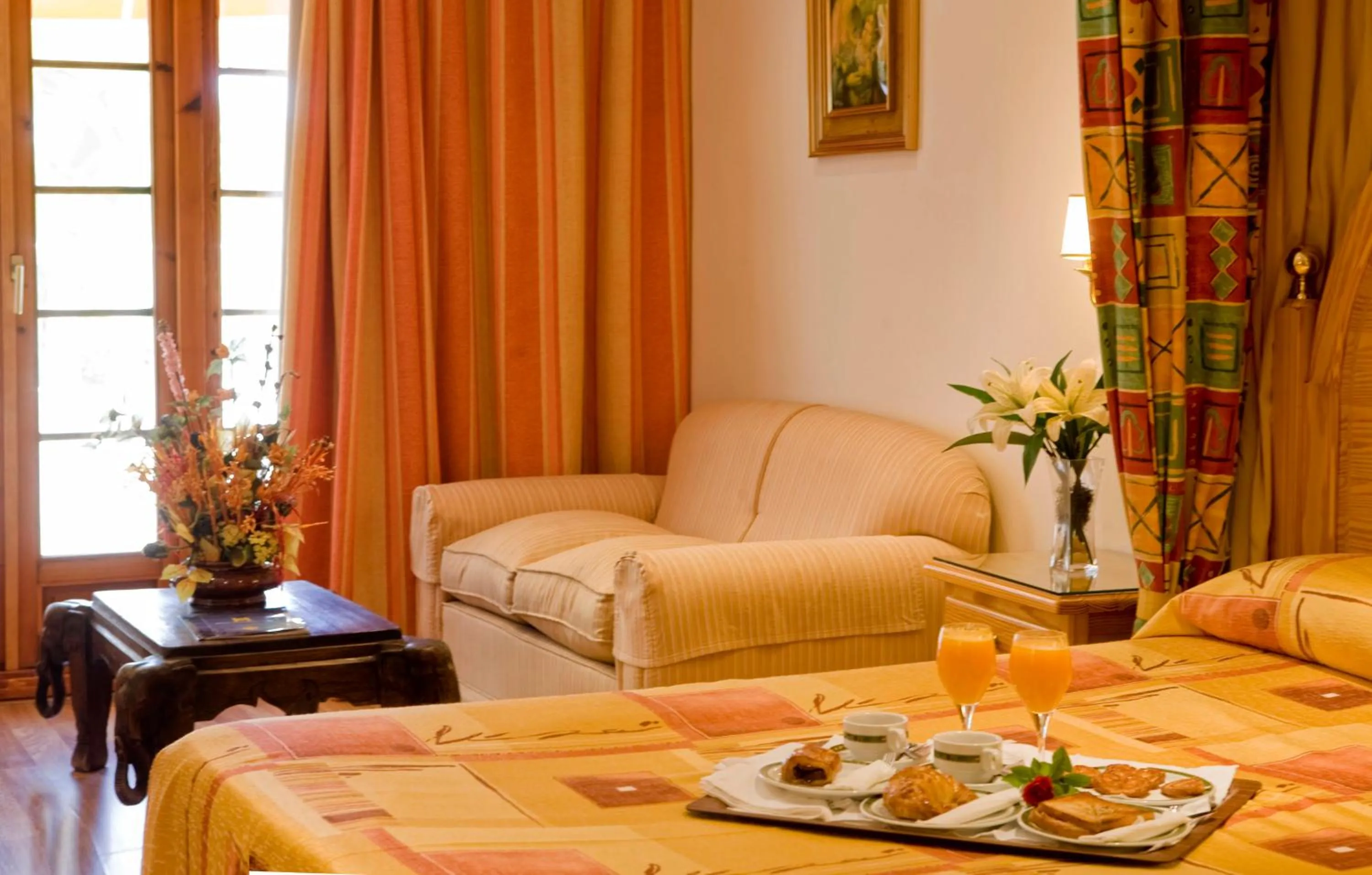 Decorative detail, Bed in La Cueva Park