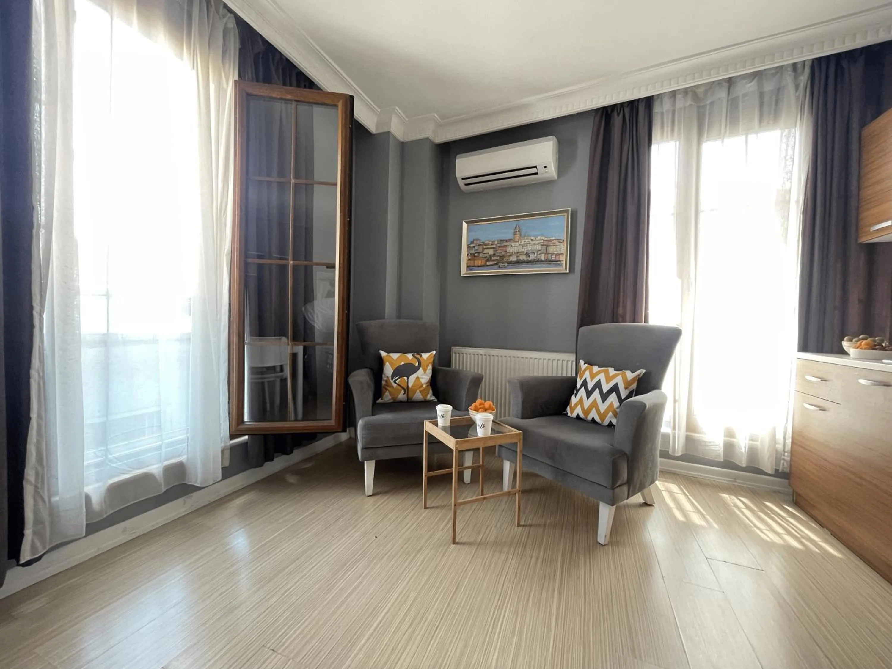 Flats Company - Karakoy Apartment