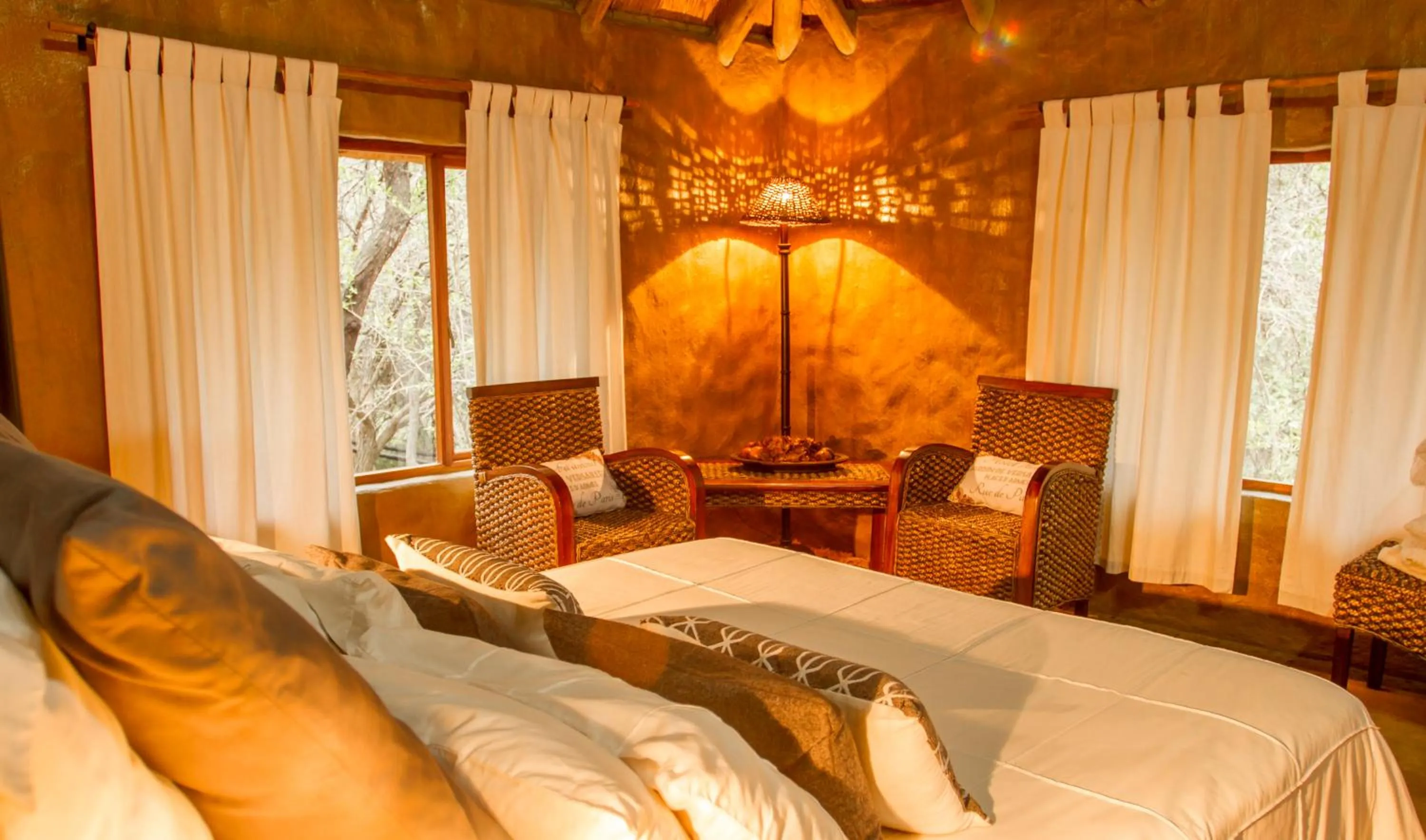 Bed in LittleBush Private Lodge