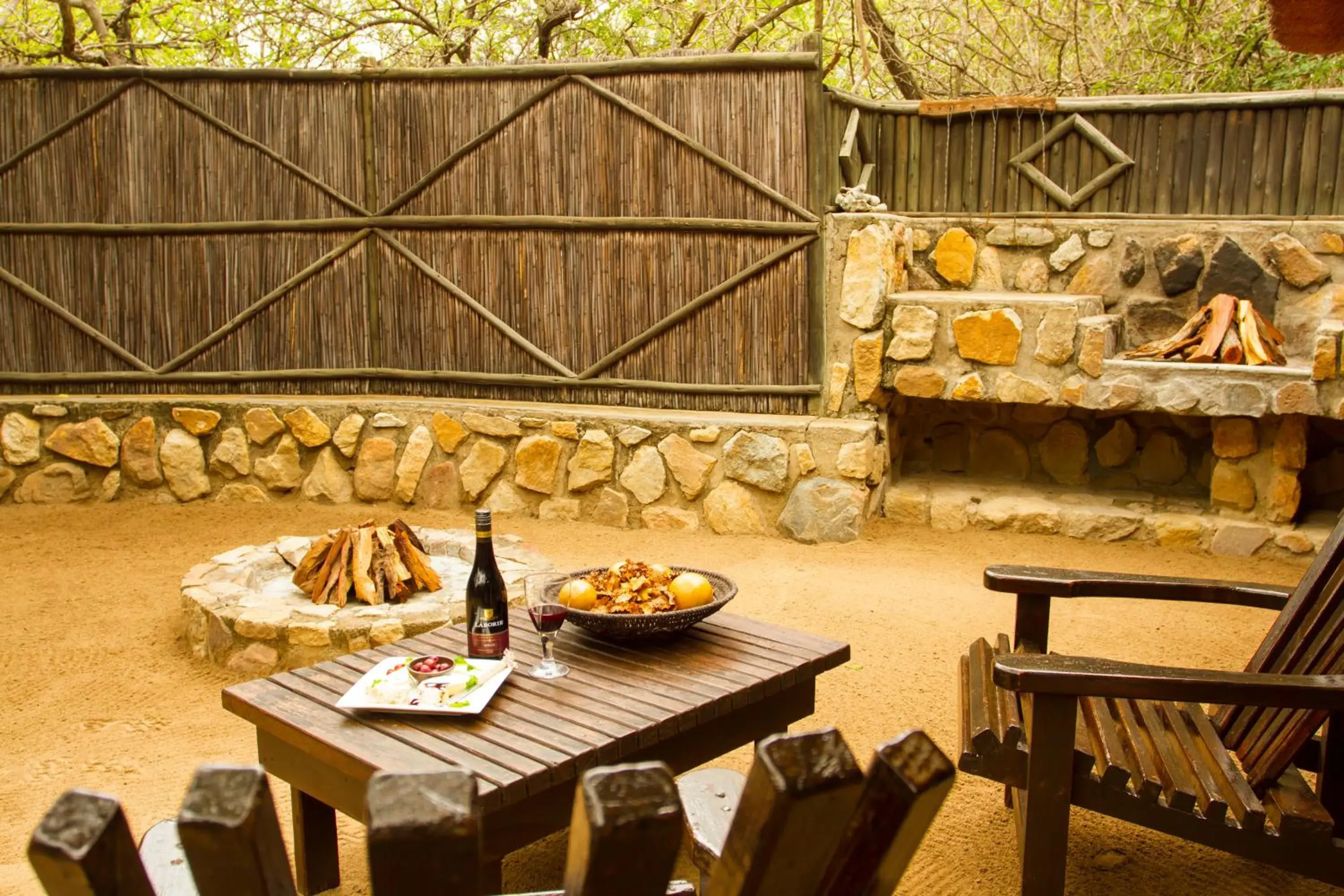 Luxury Cottage in LittleBush Private Lodge Luxury Cottage in LittleBush Private Lodge