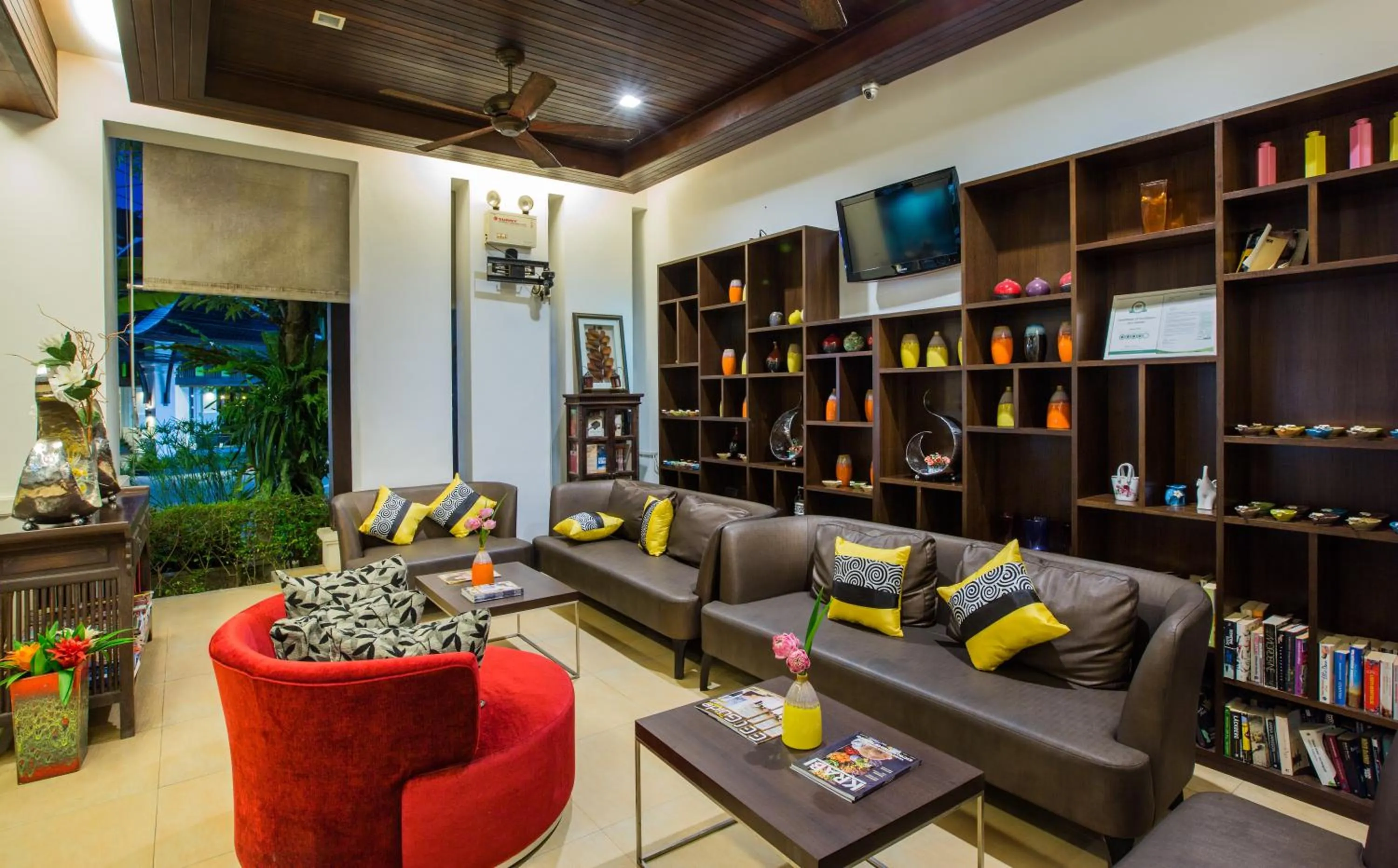 Lobby or reception in Apasari Krabi - SHA Extra Plus