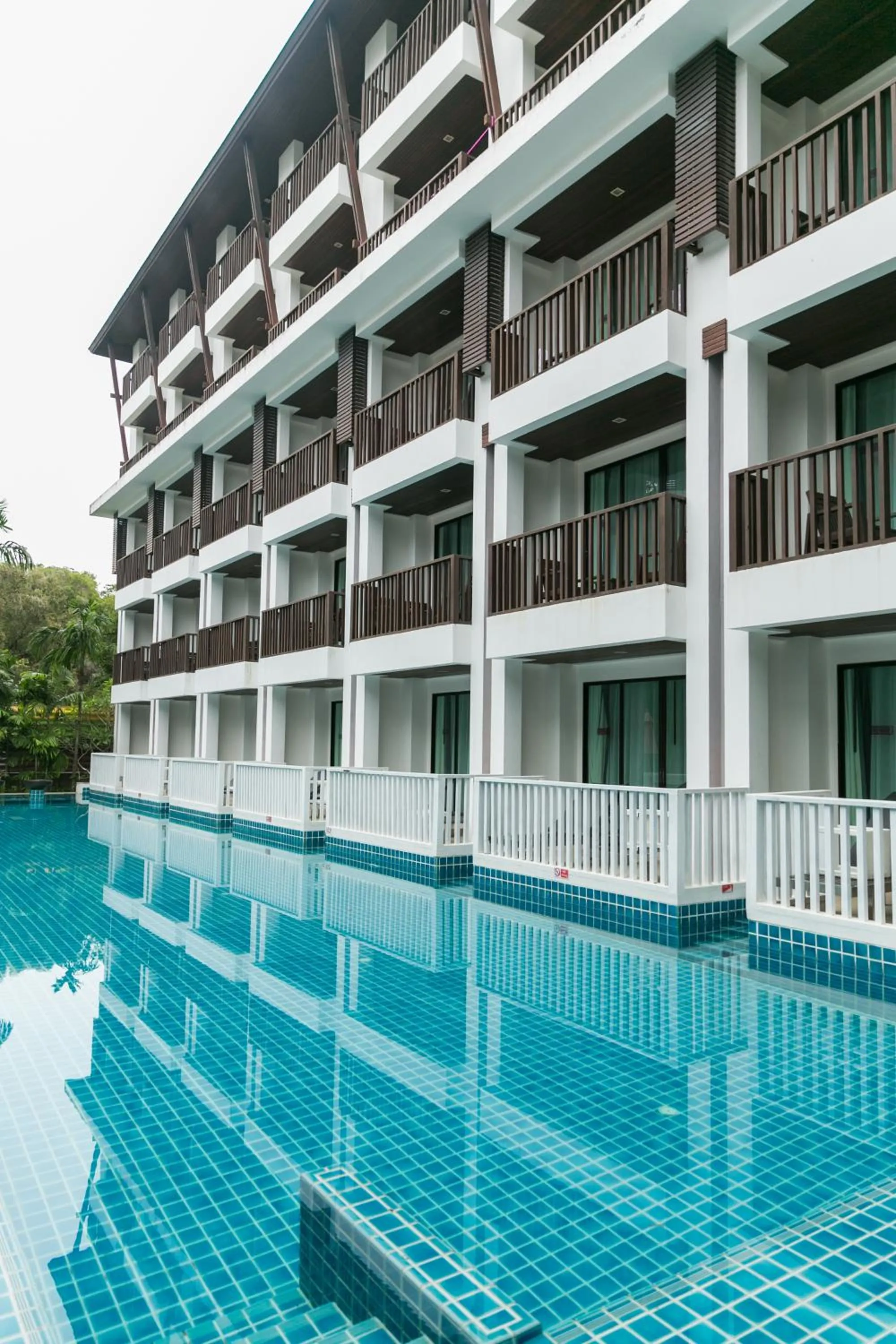 Property building in Apasari Krabi - SHA Extra Plus