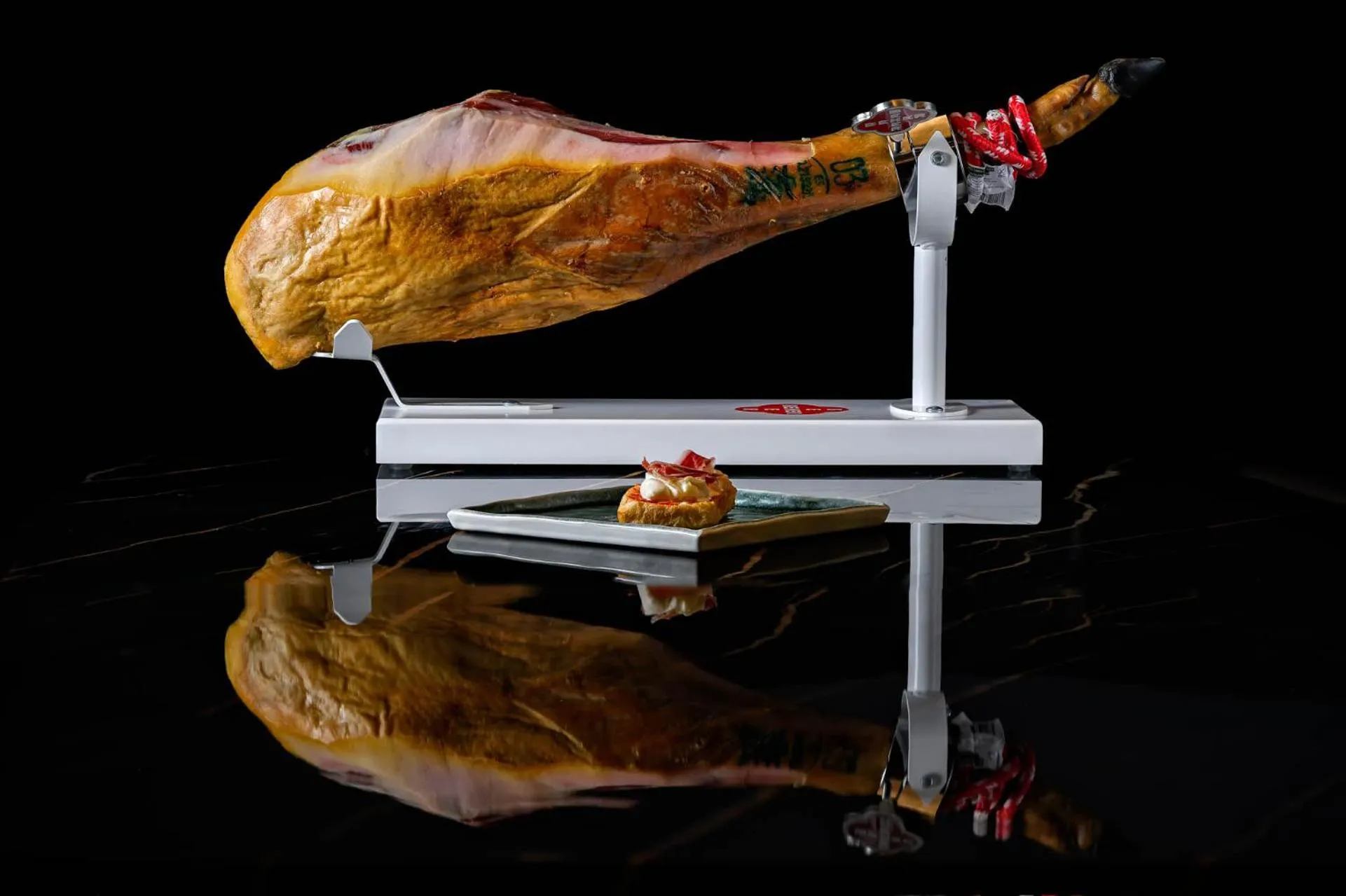 Restaurant/places to eat in Amora Beach Resort Phuket