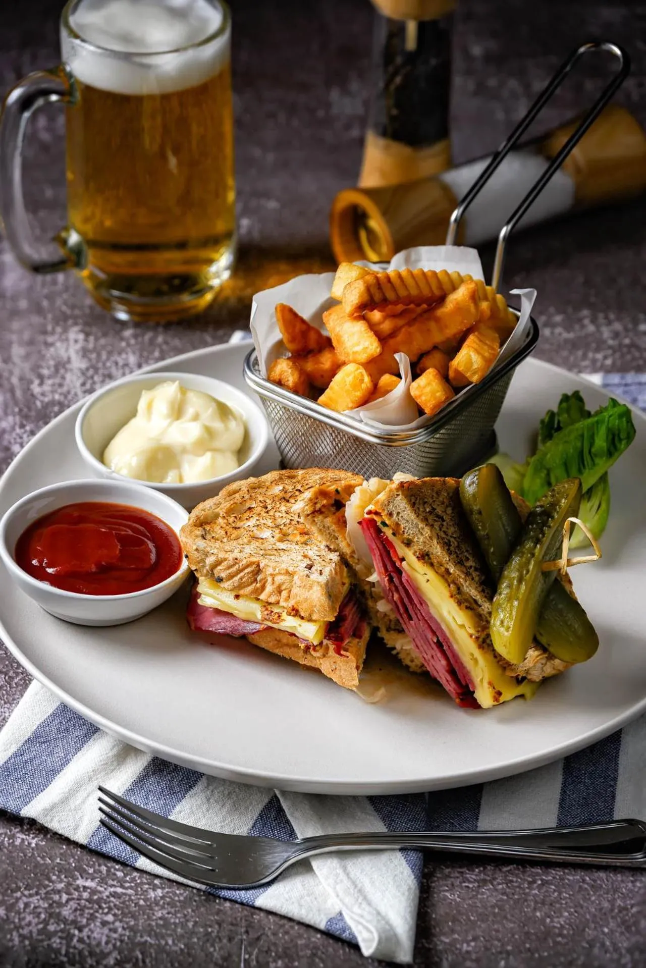 Restaurant/places to eat in Amora Beach Resort Phuket