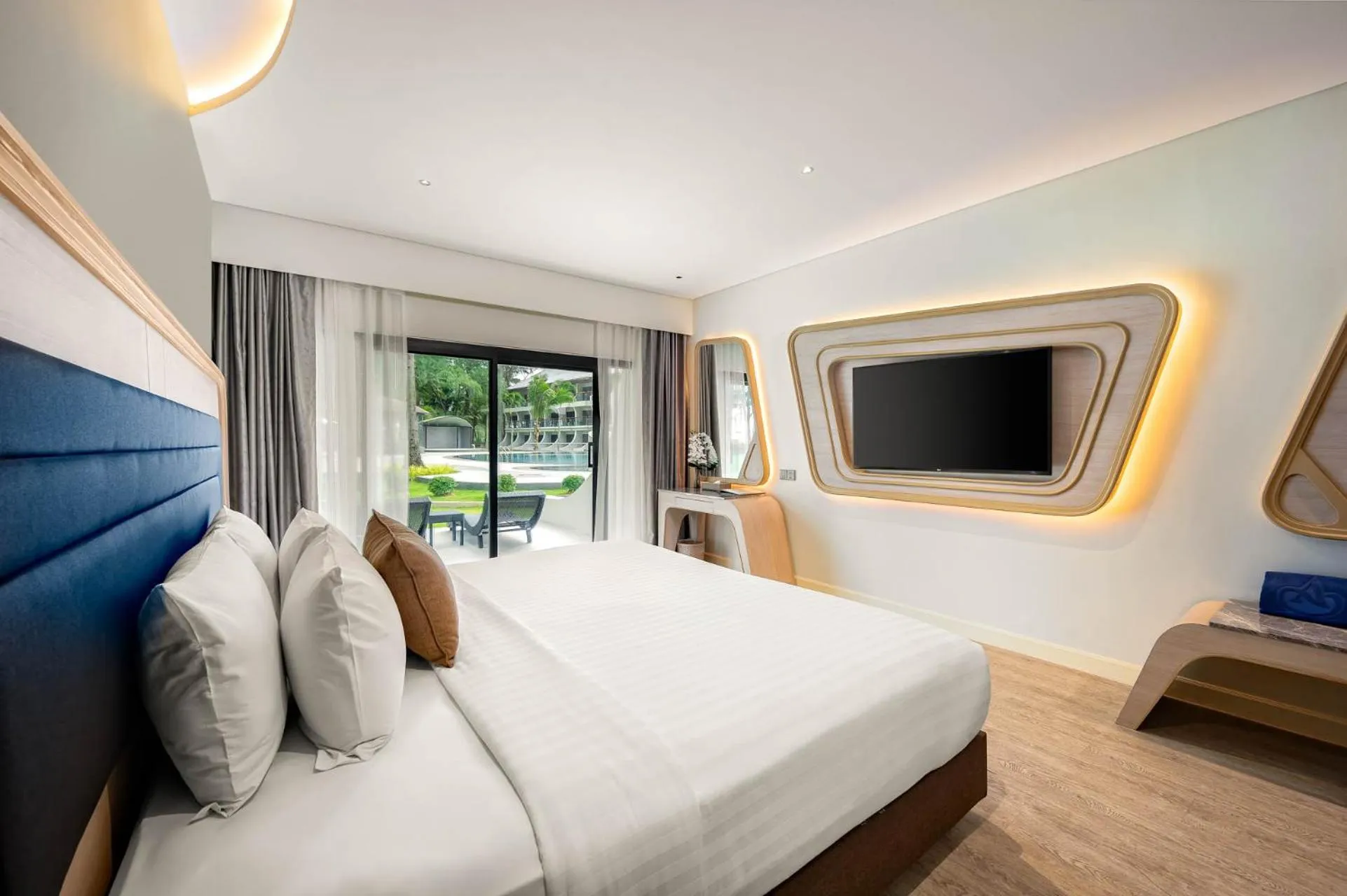 Bed in Amora Beach Resort Phuket