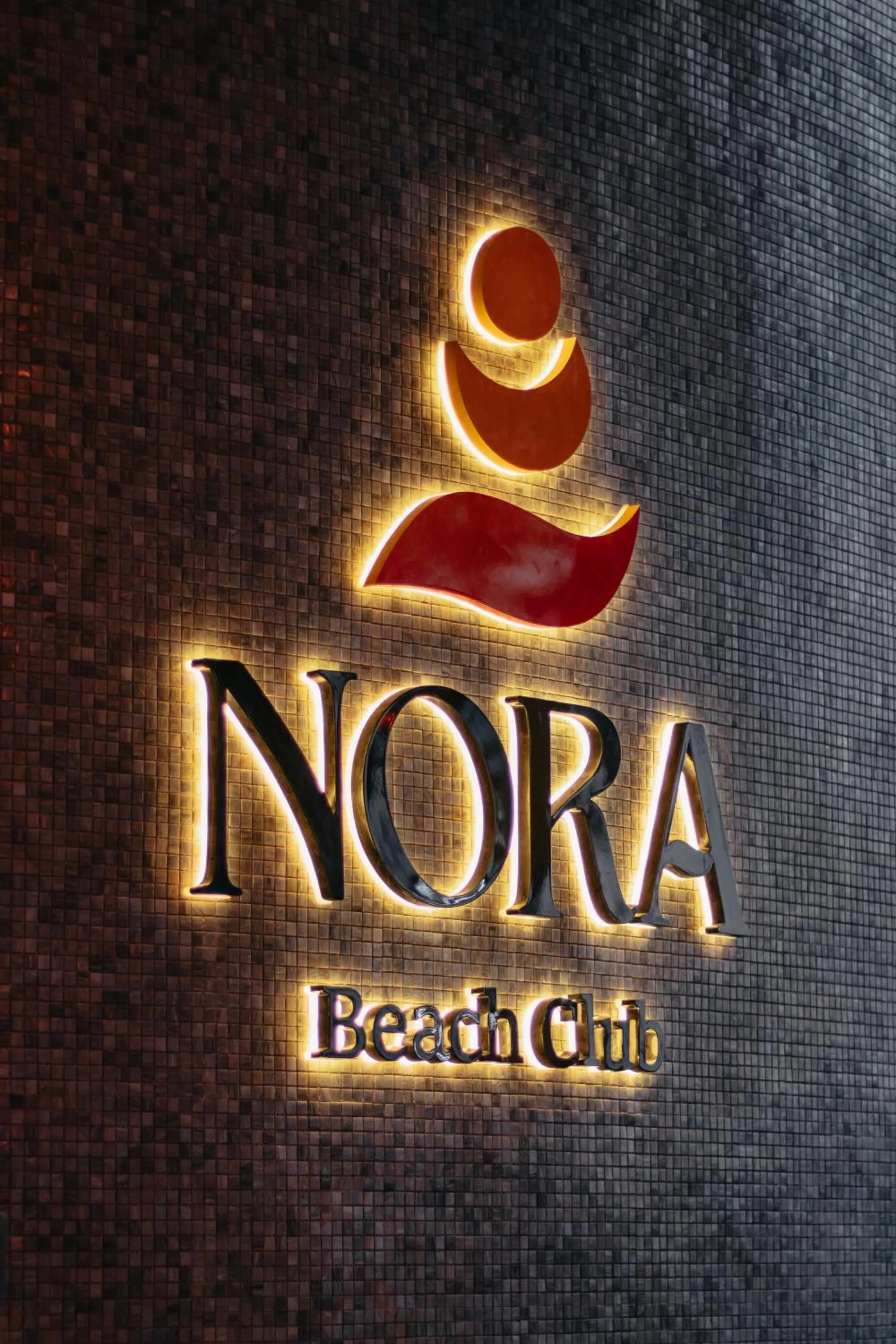 Restaurant/places to eat in Amora Beach Resort Phuket